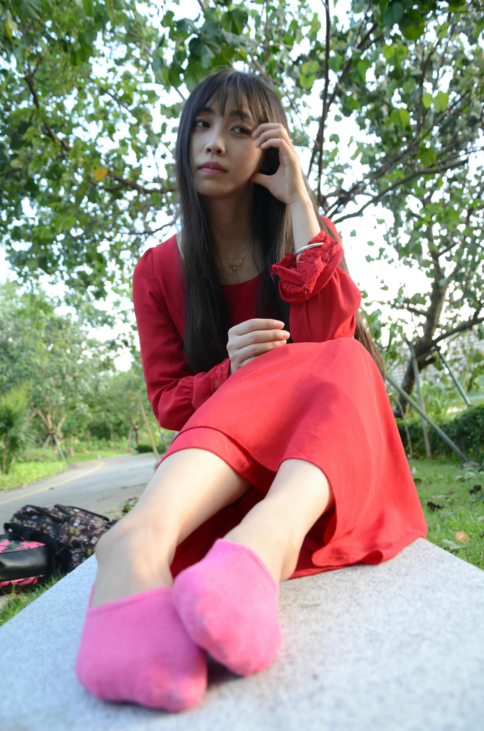 [战前女神] 恋足美腿棉袜女神级摄影套图 143 [345P+918M]_第2集