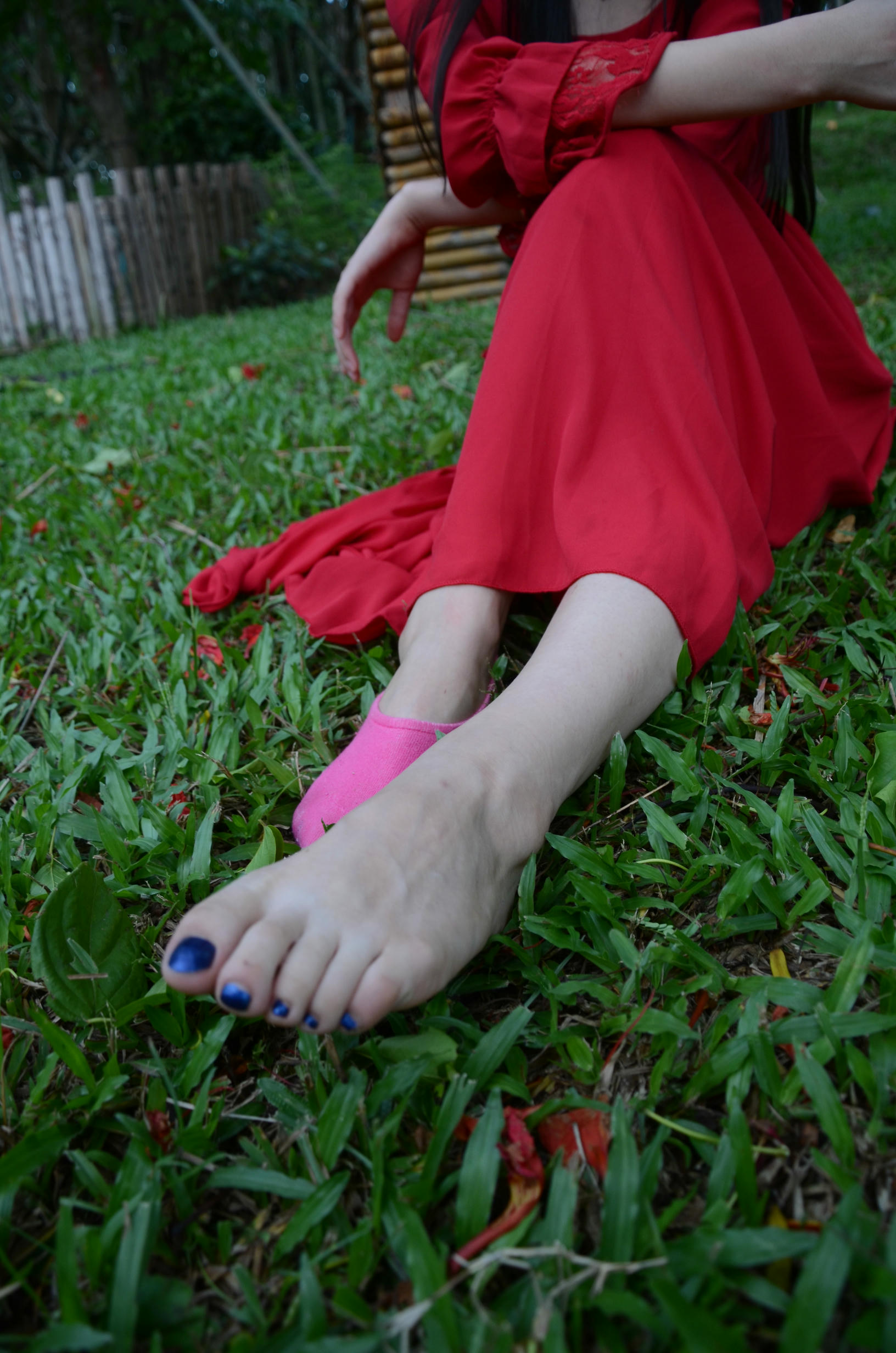 [战前女神] 恋足美腿棉袜女神级摄影套图 143 [345P+918M]_第12集