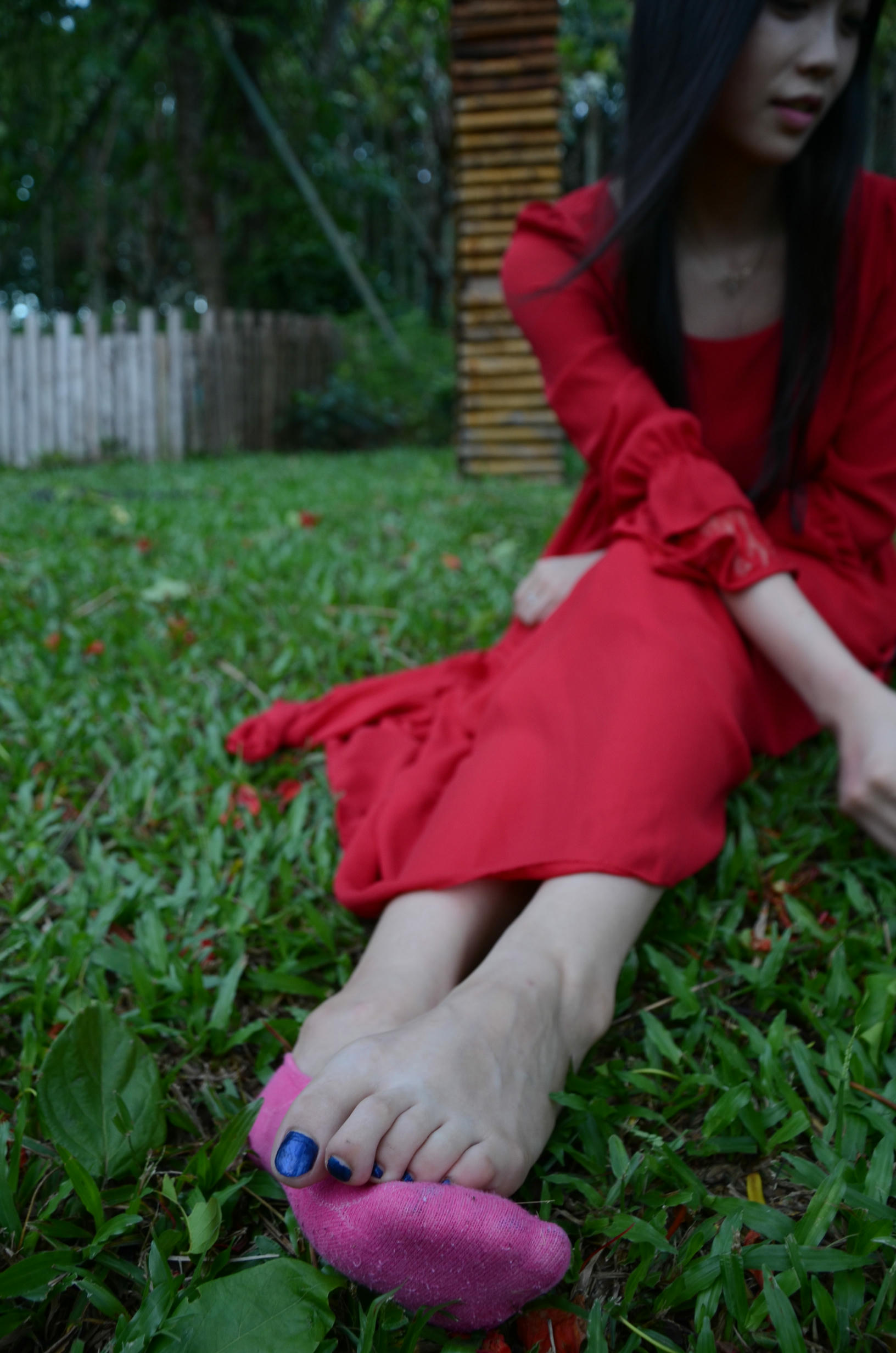 [战前女神] 恋足美腿棉袜女神级摄影套图 143 [345P+918M]_第13集