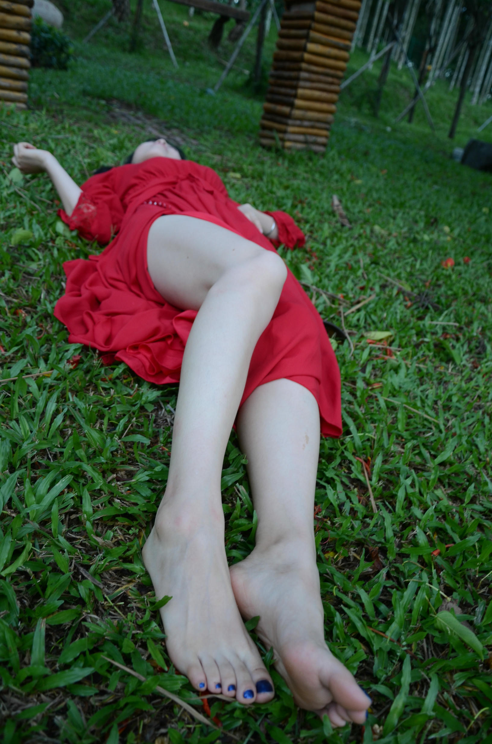 [战前女神] 恋足美腿棉袜女神级摄影套图 143 [345P+918M]_第15集