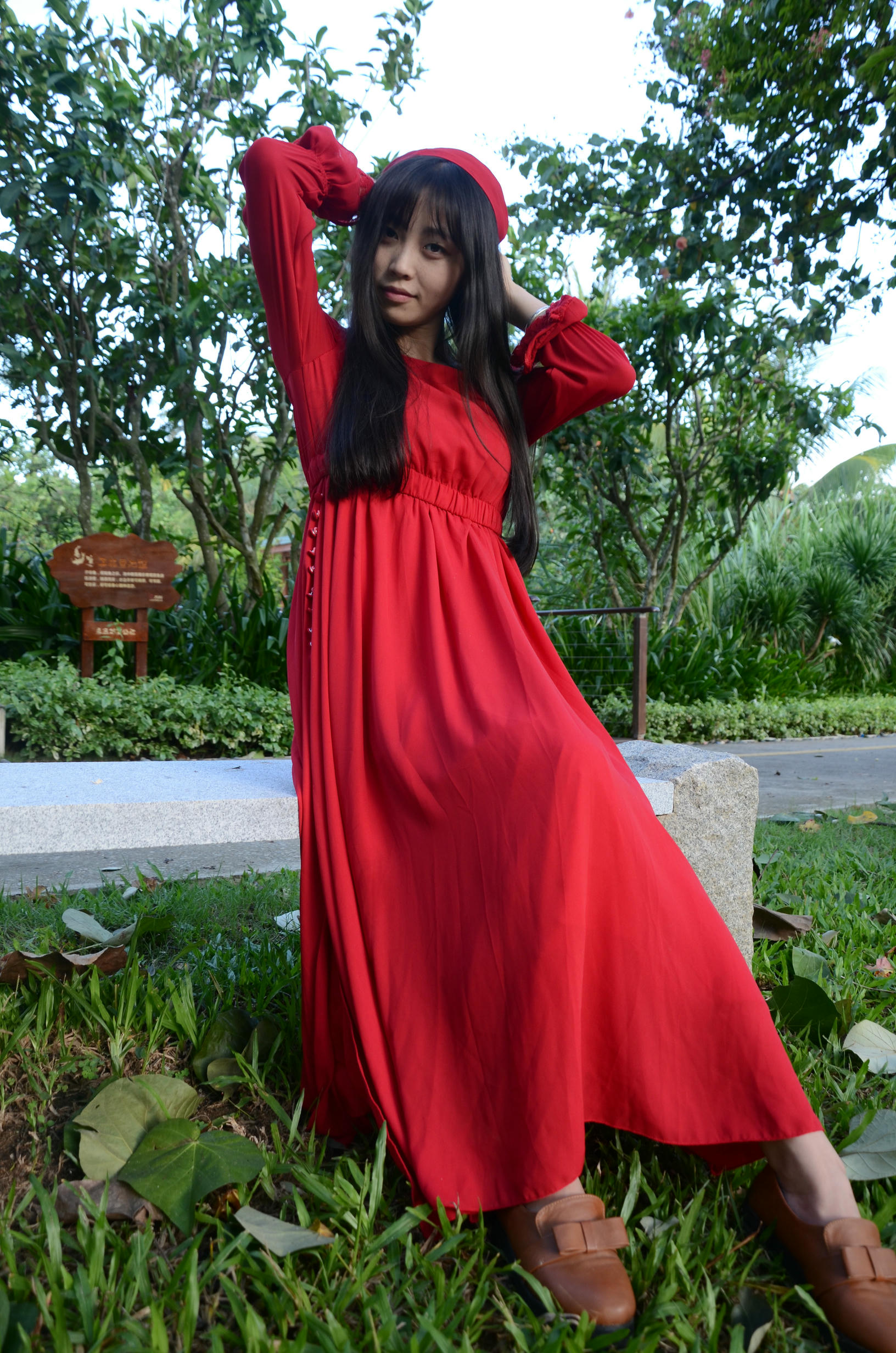 [战前女神] 恋足美腿棉袜女神级摄影套图 143 [345P+918M]_第17集