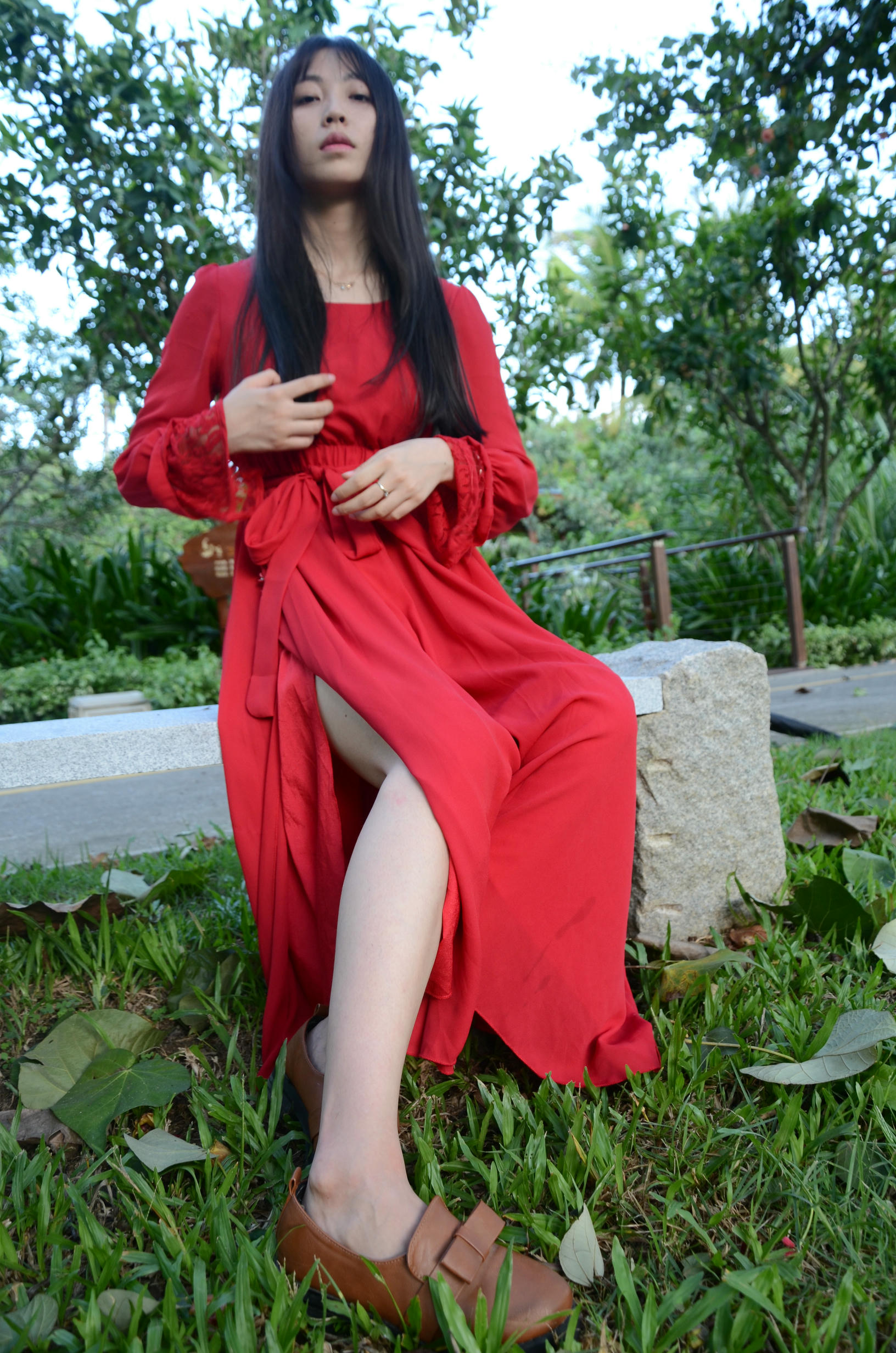 [战前女神] 恋足美腿棉袜女神级摄影套图 143 [345P+918M]_第17集