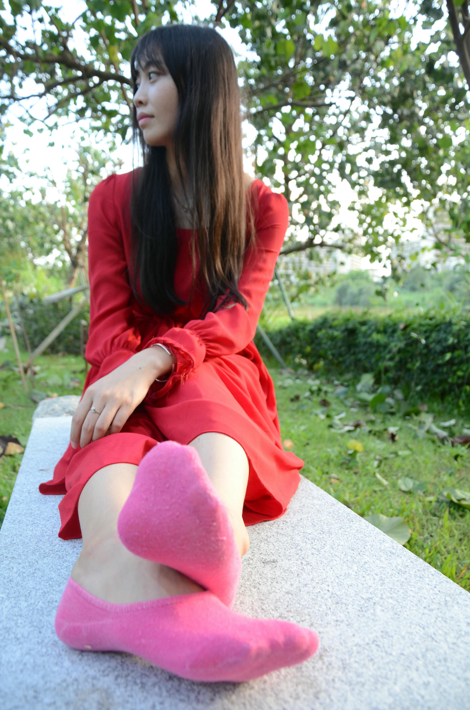 [战前女神] 恋足美腿棉袜女神级摄影套图 143 [345P+918M]_第2集