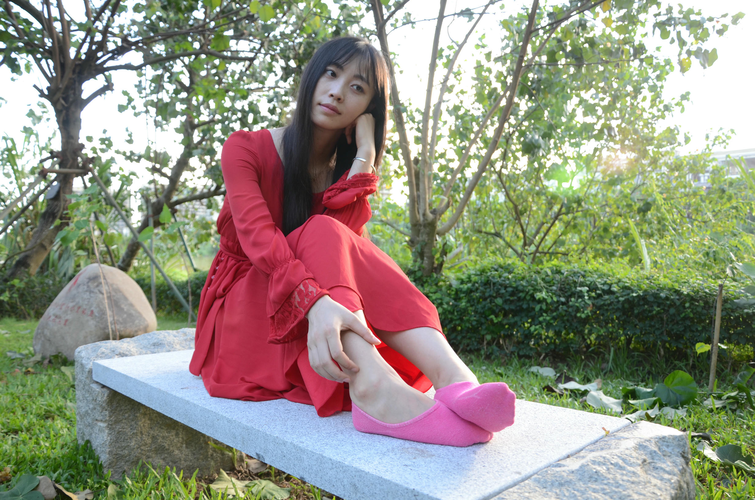 [战前女神] 恋足美腿棉袜女神级摄影套图 143 [345P+918M]_第1集