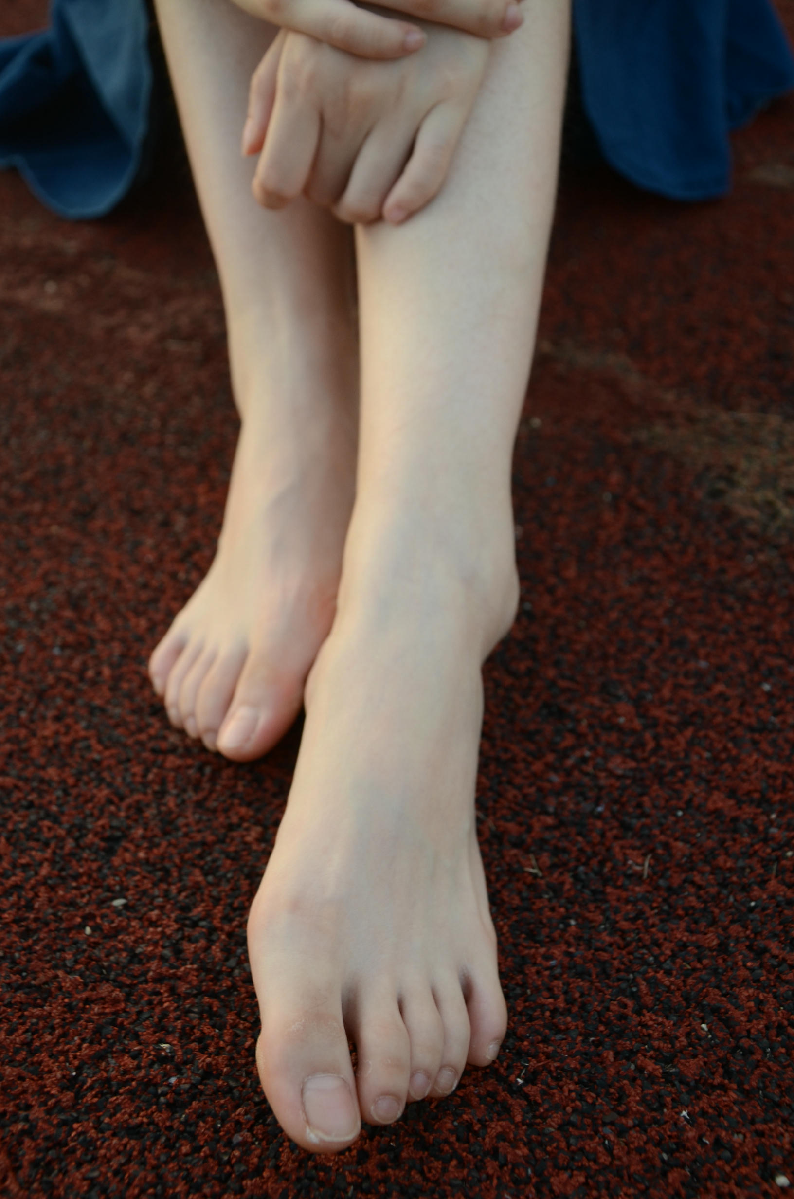 [战前女神] 恋足美腿棉袜女神级摄影套图 2015.05.05特辑 [114P+274M]_第2集