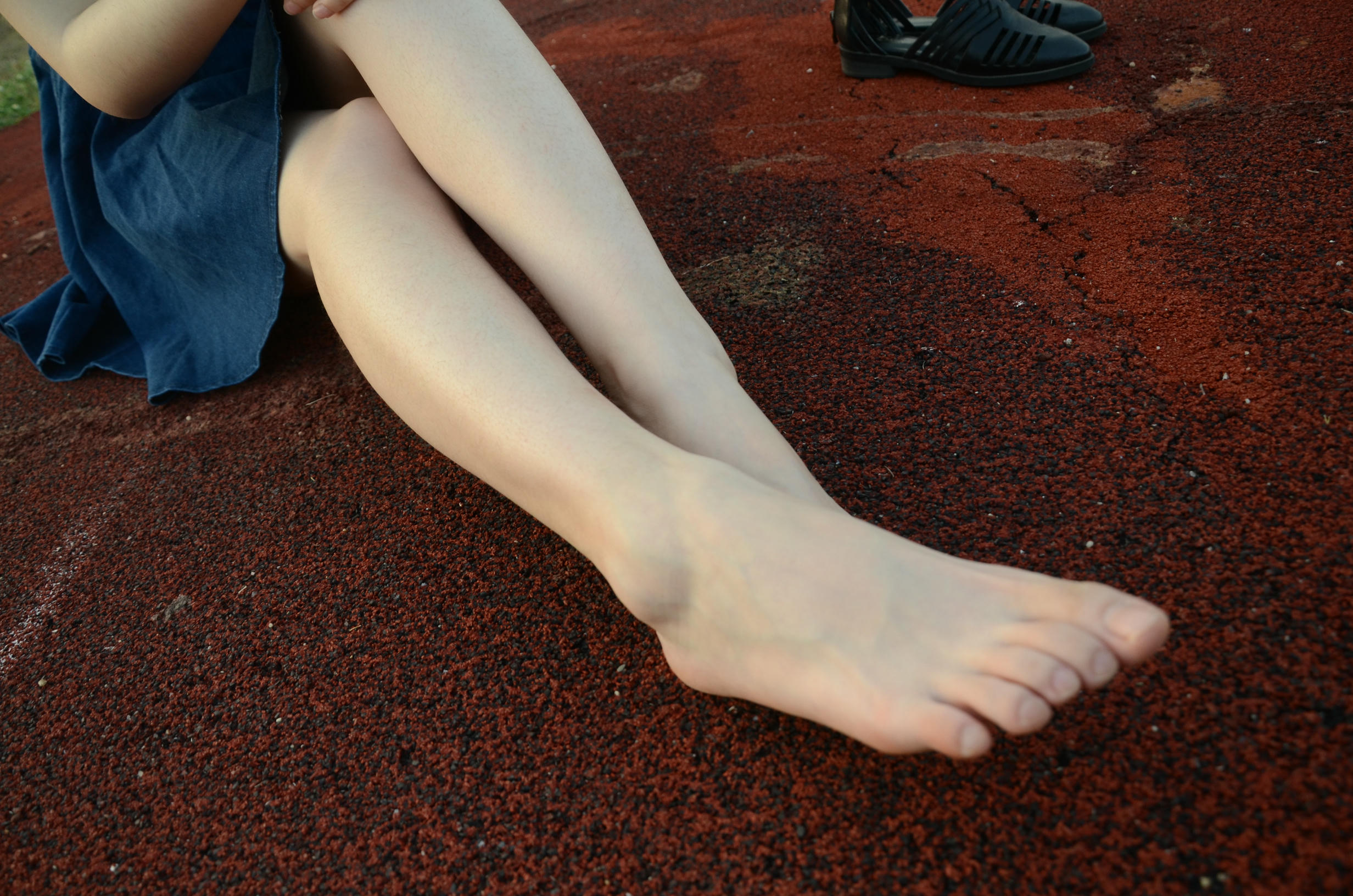 [战前女神] 恋足美腿棉袜女神级摄影套图 2015.05.05特辑 [114P+274M]_第2集