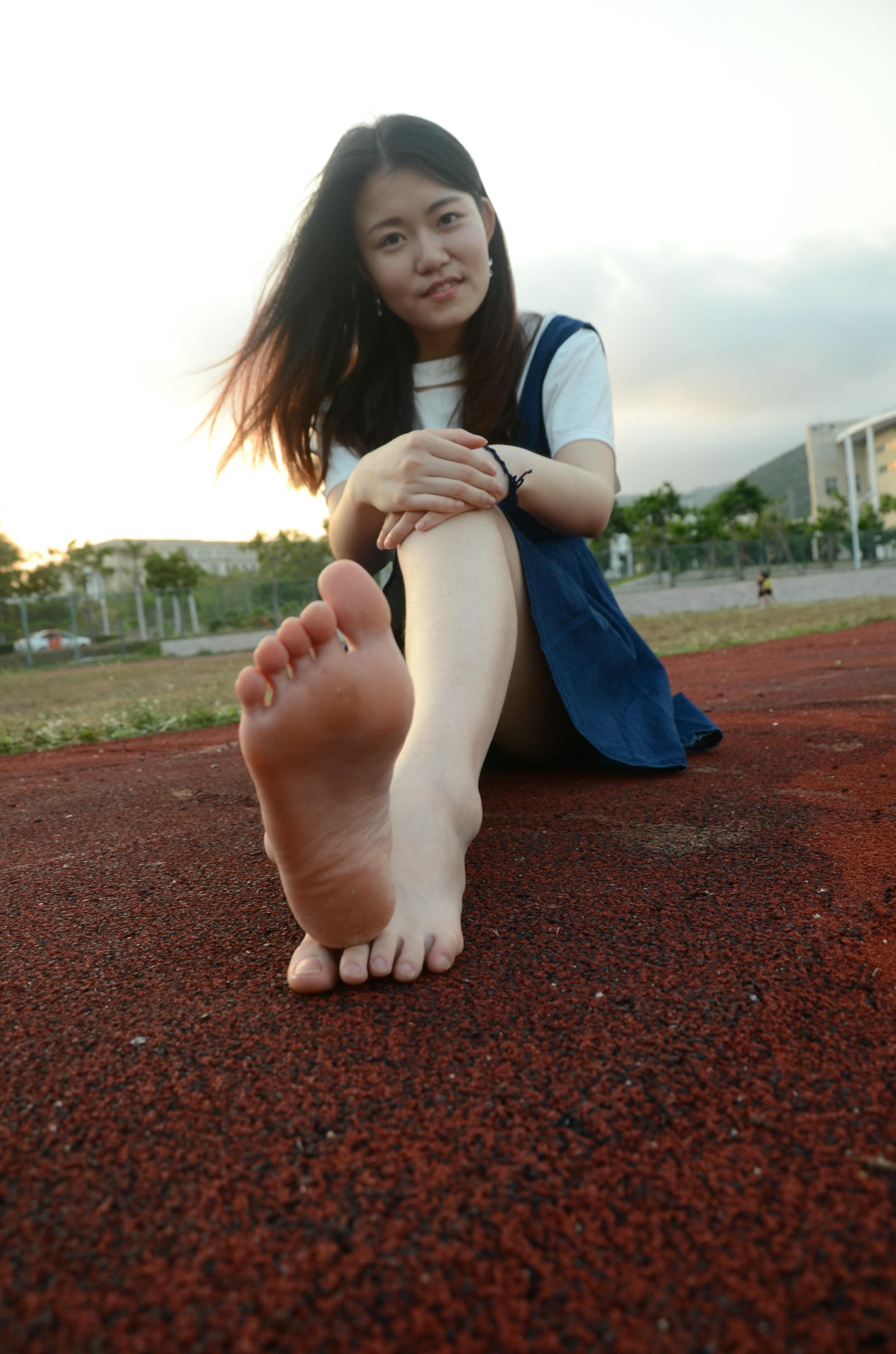 [战前女神] 恋足美腿棉袜女神级摄影套图 2015.05.05特辑 [114P+274M]_第3集