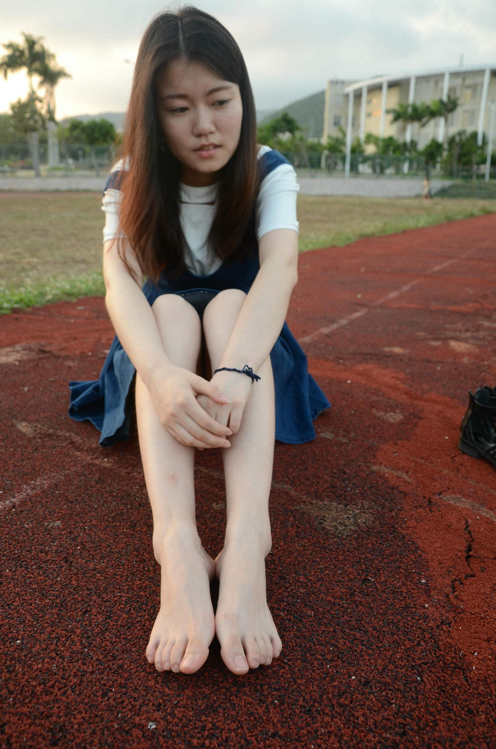 [战前女神] 恋足美腿棉袜女神级摄影套图 2015.05.05特辑 [114P+274M]_第3集