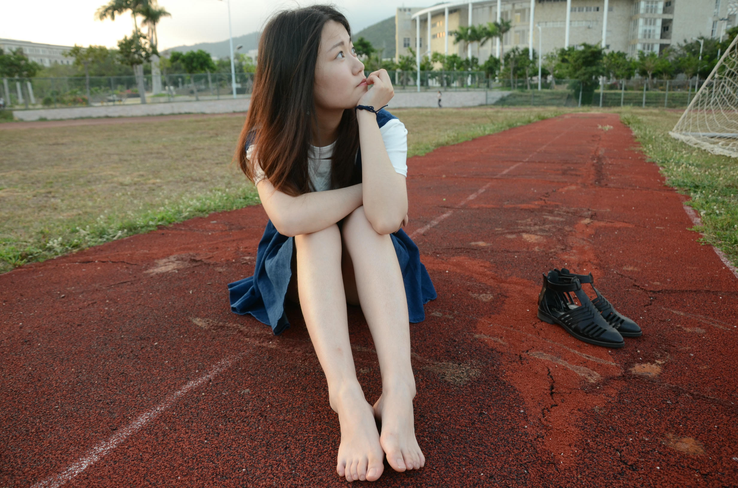 [战前女神] 恋足美腿棉袜女神级摄影套图 2015.05.05特辑 [114P+274M]_第3集