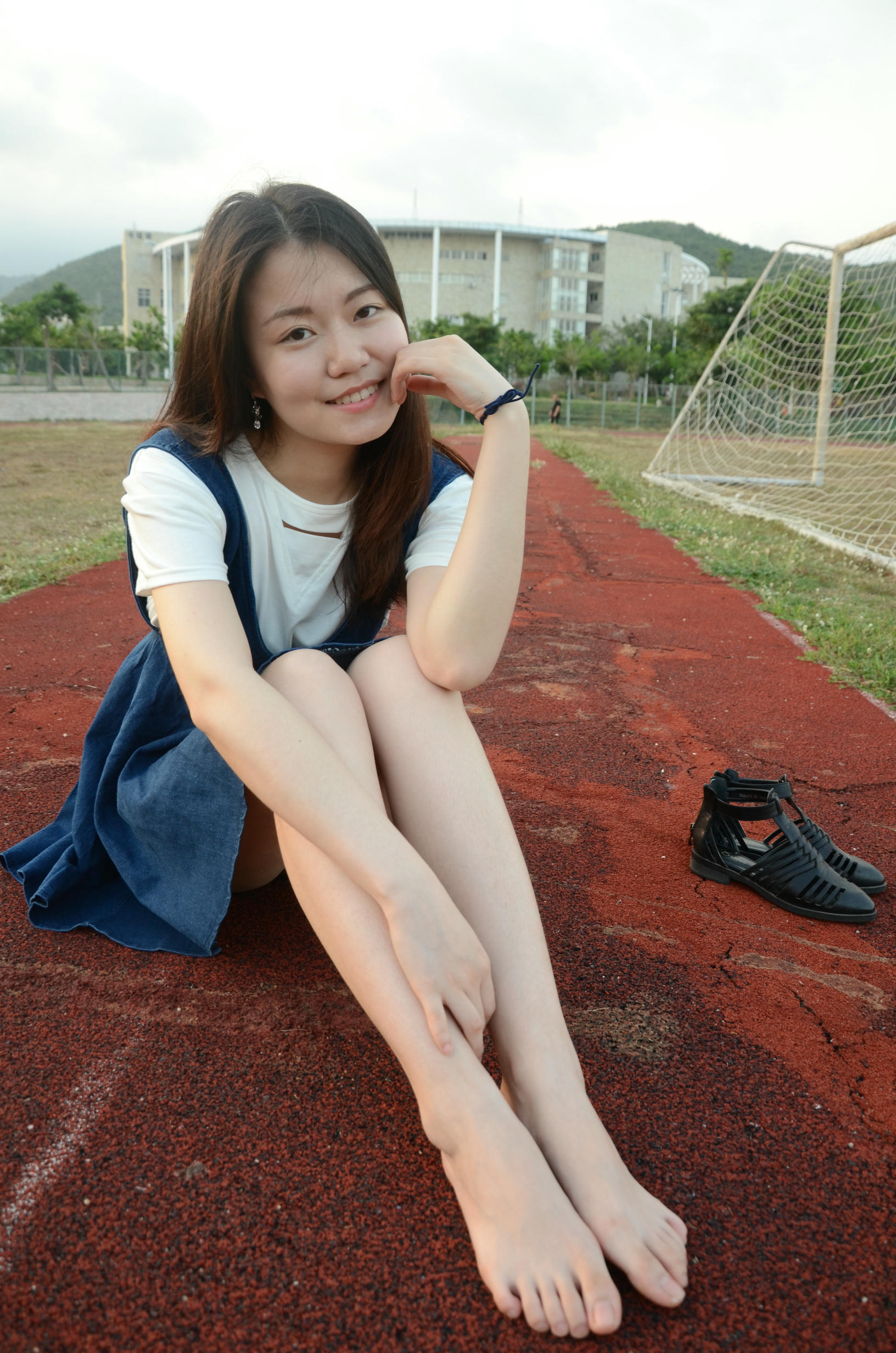 [战前女神] 恋足美腿棉袜女神级摄影套图 2015.05.05特辑 [114P+274M]_第3集