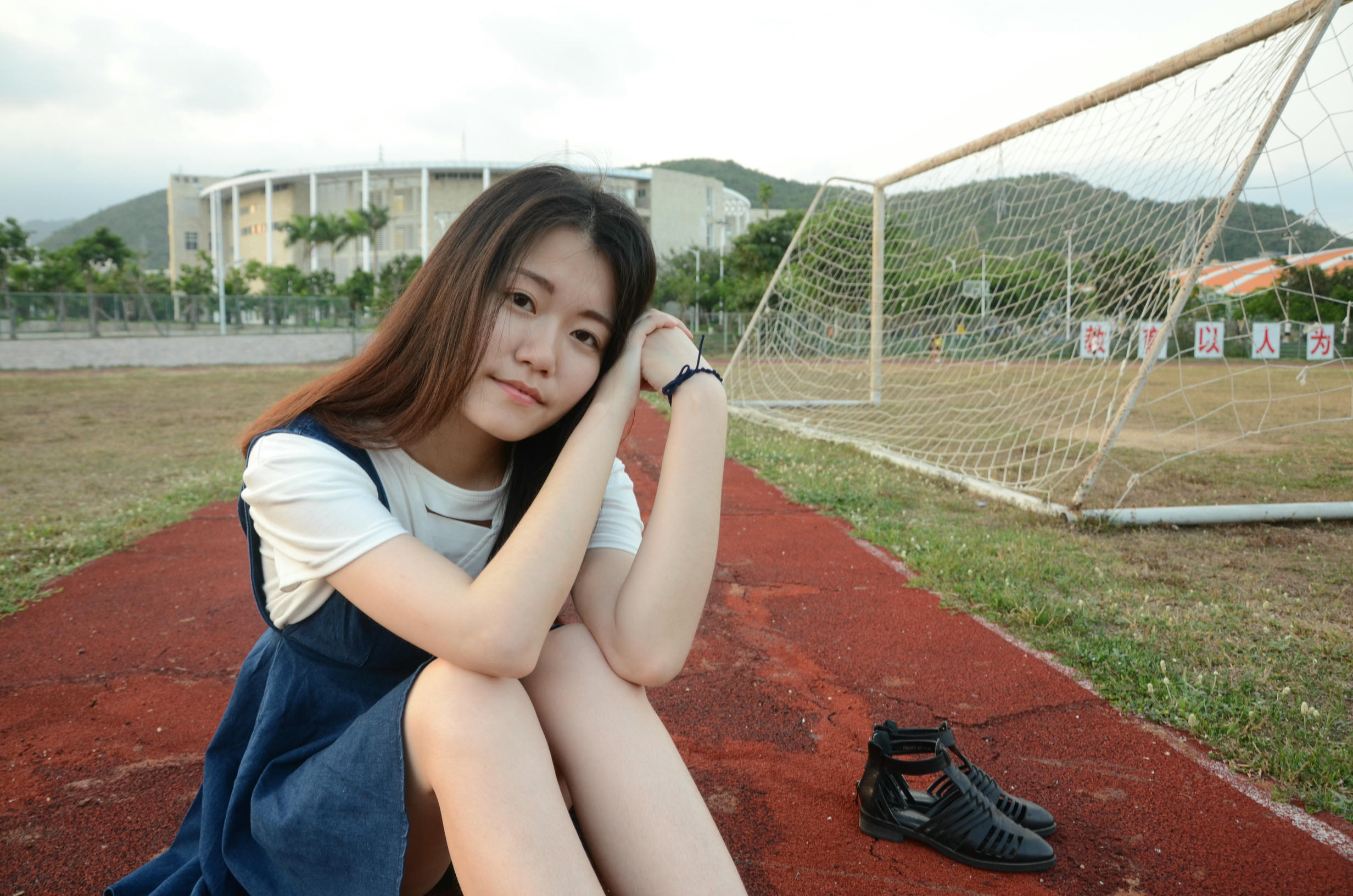 [战前女神] 恋足美腿棉袜女神级摄影套图 2015.05.05特辑 [114P+274M]_第3集