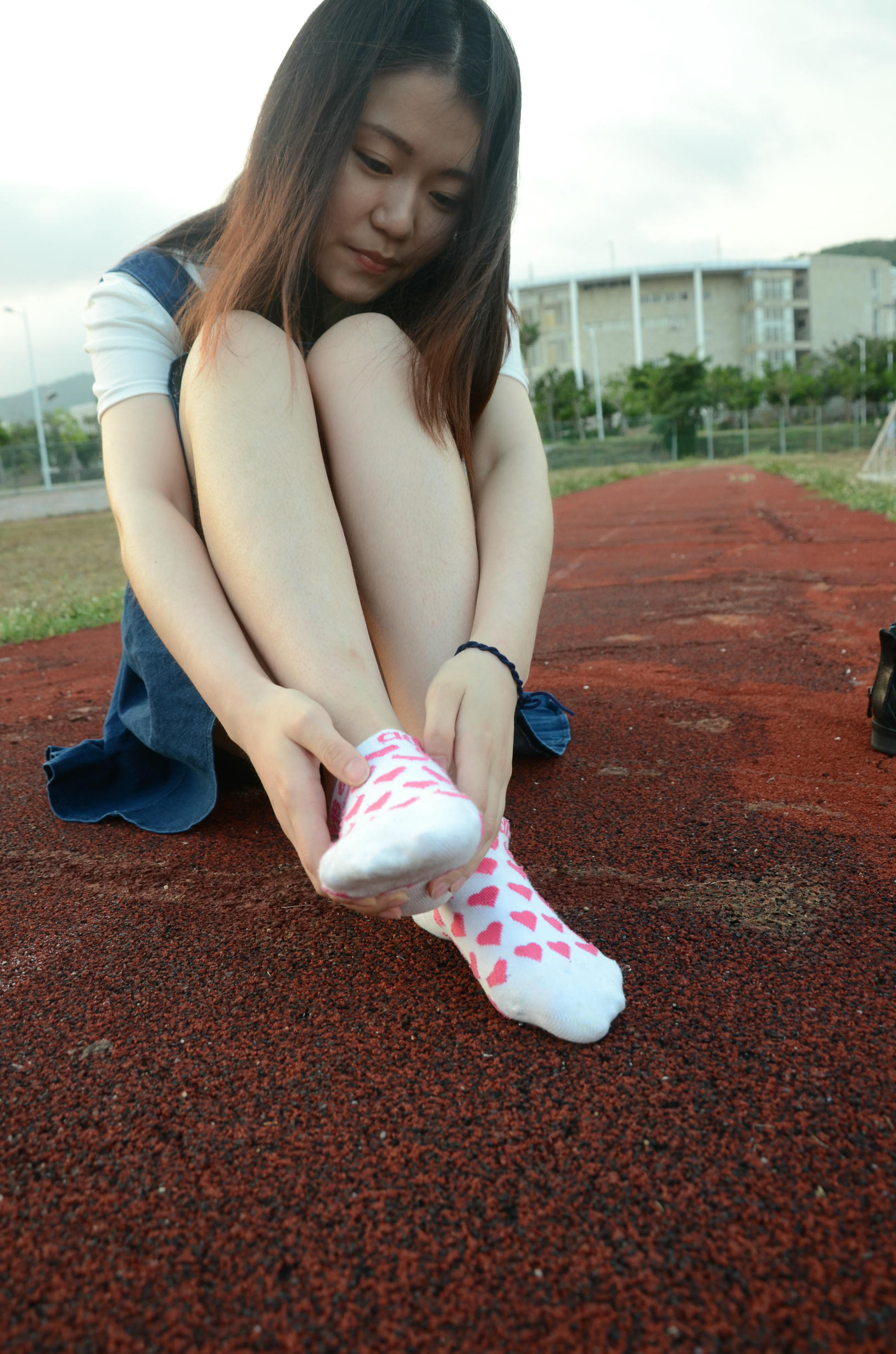 [战前女神] 恋足美腿棉袜女神级摄影套图 2015.05.05特辑 [114P+274M]_第3集