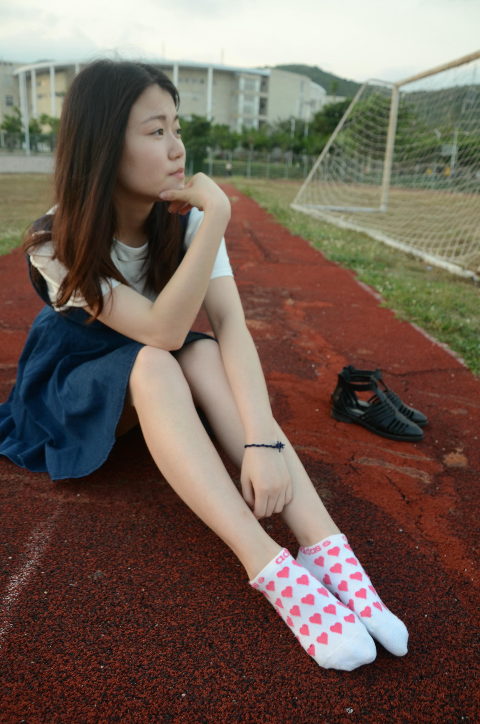 [战前女神] 恋足美腿棉袜女神级摄影套图 2015.05.05特辑 [114P+274M]_第4集