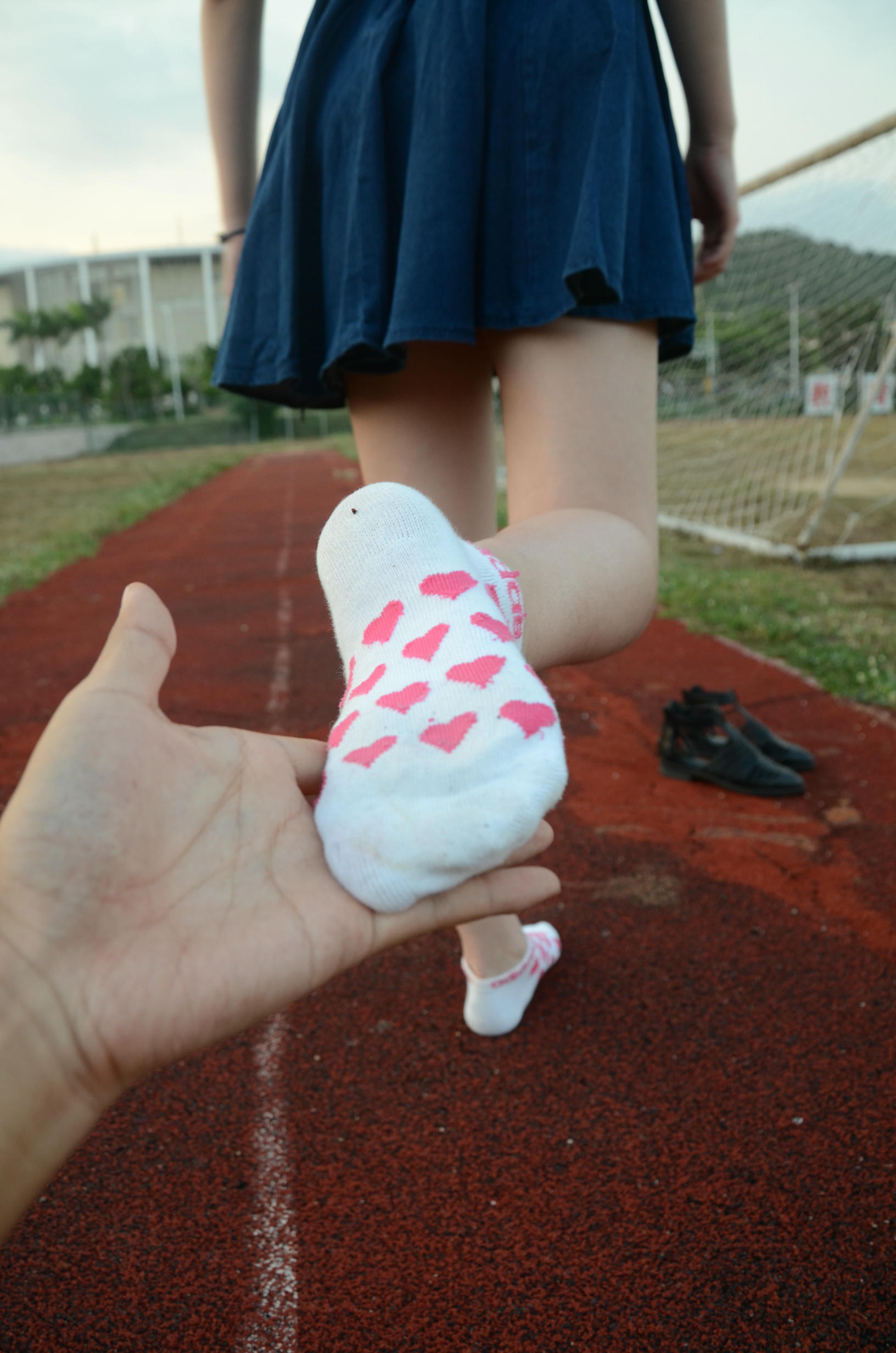 [战前女神] 恋足美腿棉袜女神级摄影套图 2015.05.05特辑 [114P+274M]_第5集