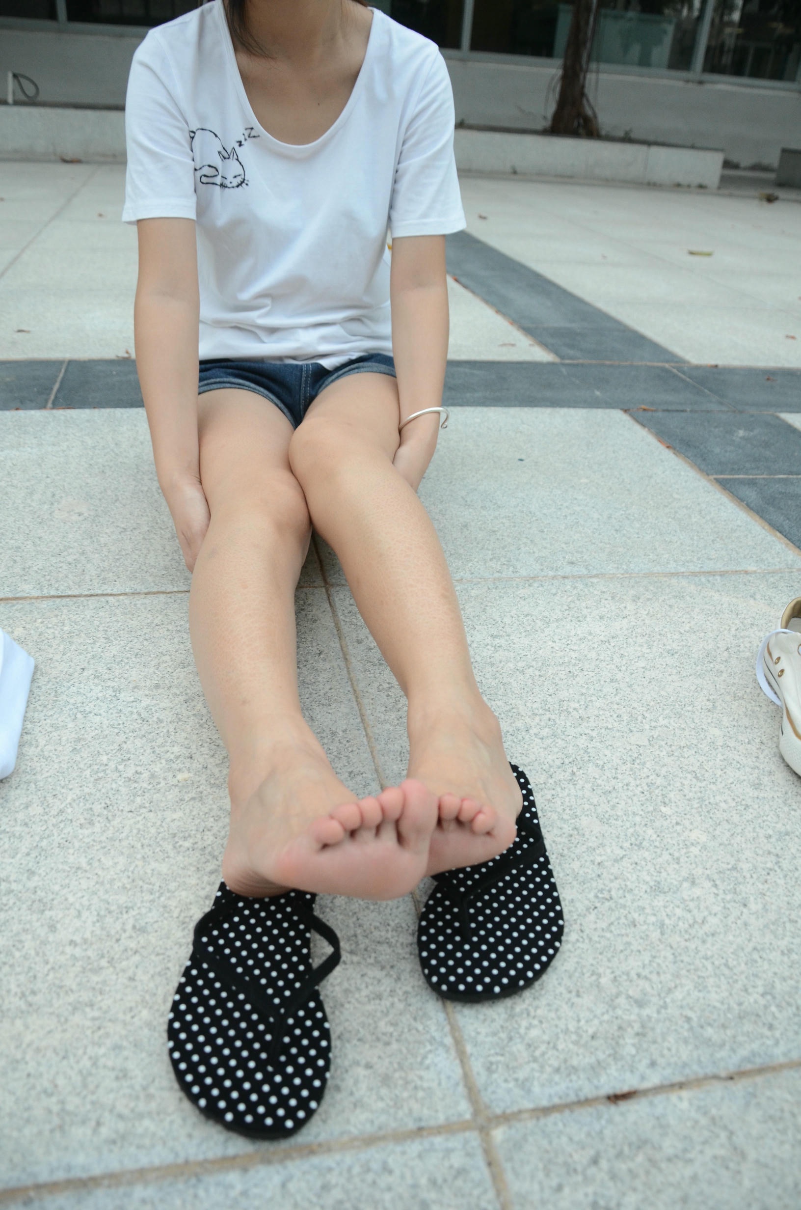 [战前女神] 恋足美腿棉袜女神级摄影套图 2015.05.08特辑 [121P+187M]_第5集