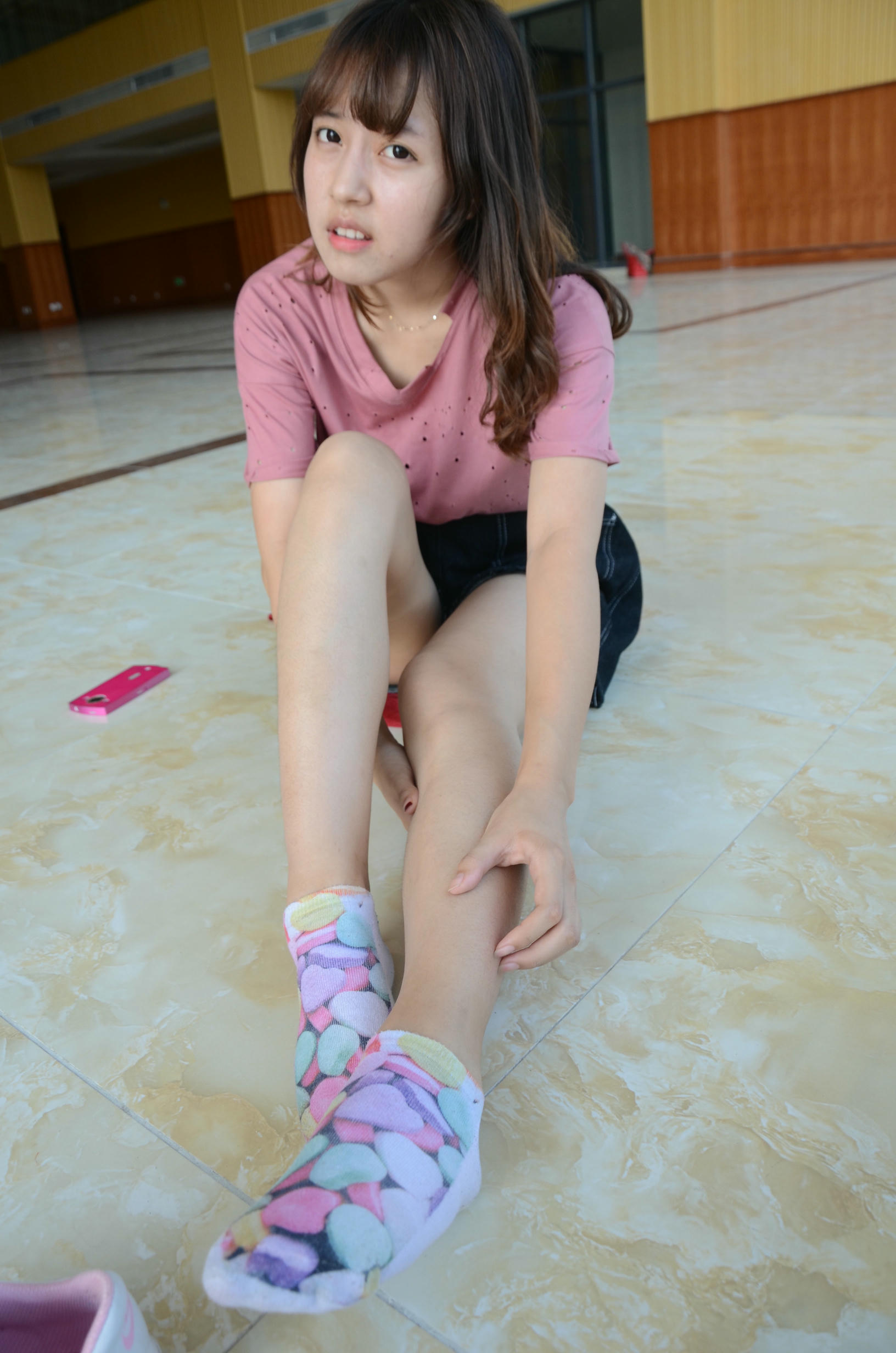 [战前女神] 恋足美腿棉袜女神级摄影套图 2015.06.02特辑 [125P+174M]_第5集