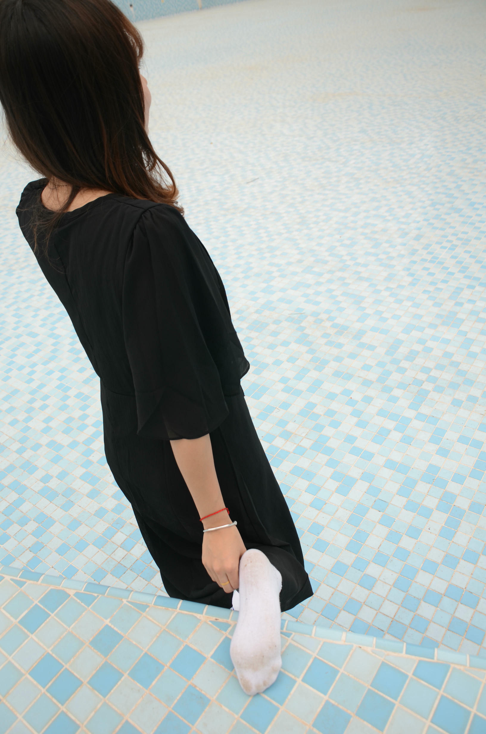 [战前女神] 恋足美腿棉袜女神级摄影套图 2015.06.07特辑1 [126P+138M]_第6集