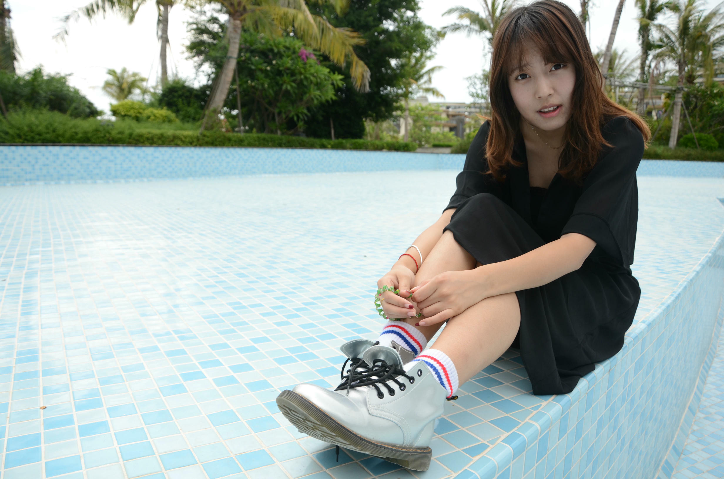 [战前女神] 恋足美腿棉袜女神级摄影套图 2015.06.07特辑1 [126P+138M]_第2集