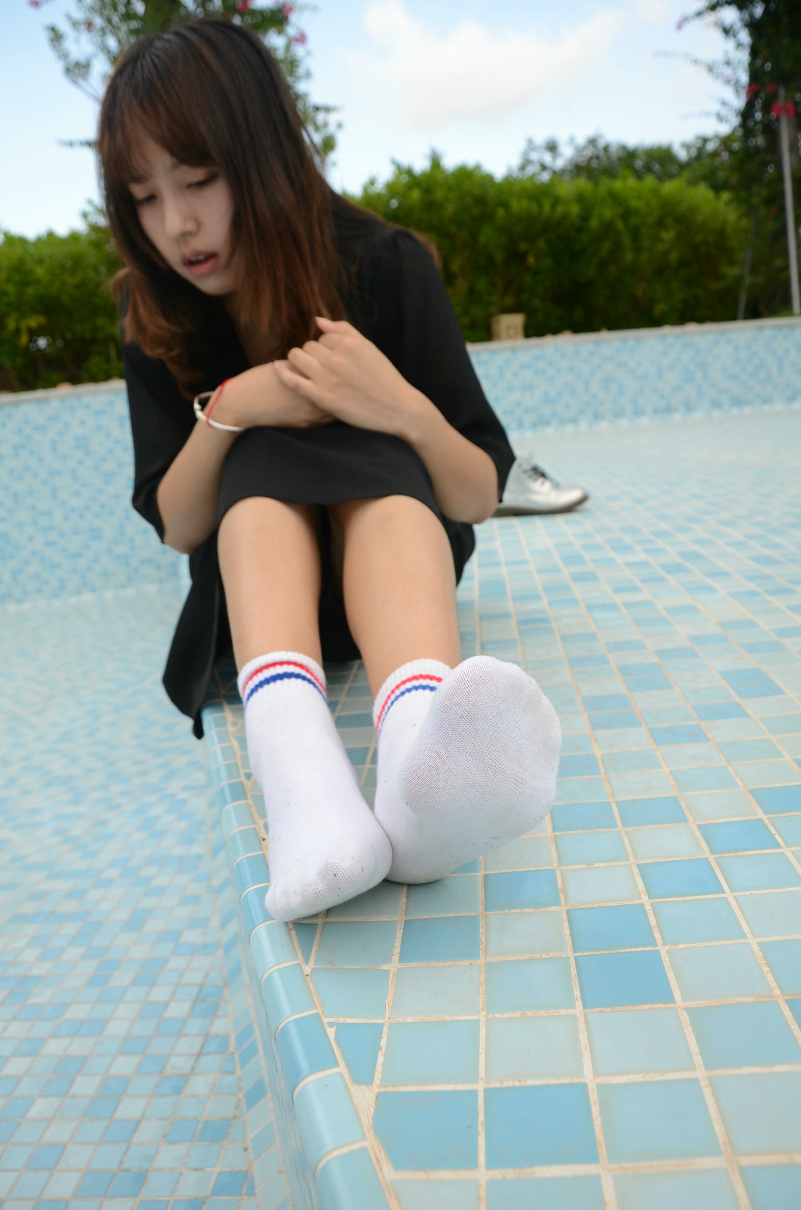 [战前女神] 恋足美腿棉袜女神级摄影套图 2015.06.07特辑1 [126P+138M]_第5集