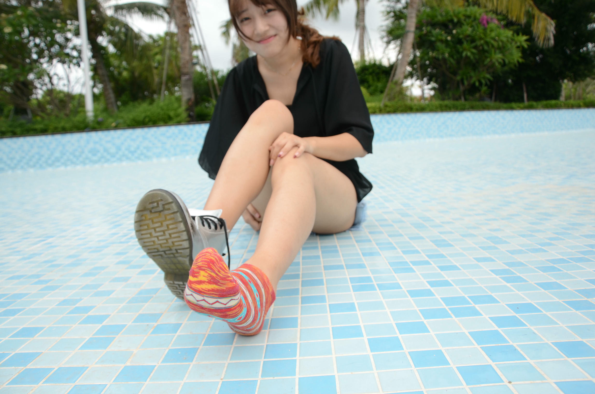 [战前女神] 恋足美腿棉袜女神级摄影套图 2015.06.07特辑2 [120P+138M]_第2集