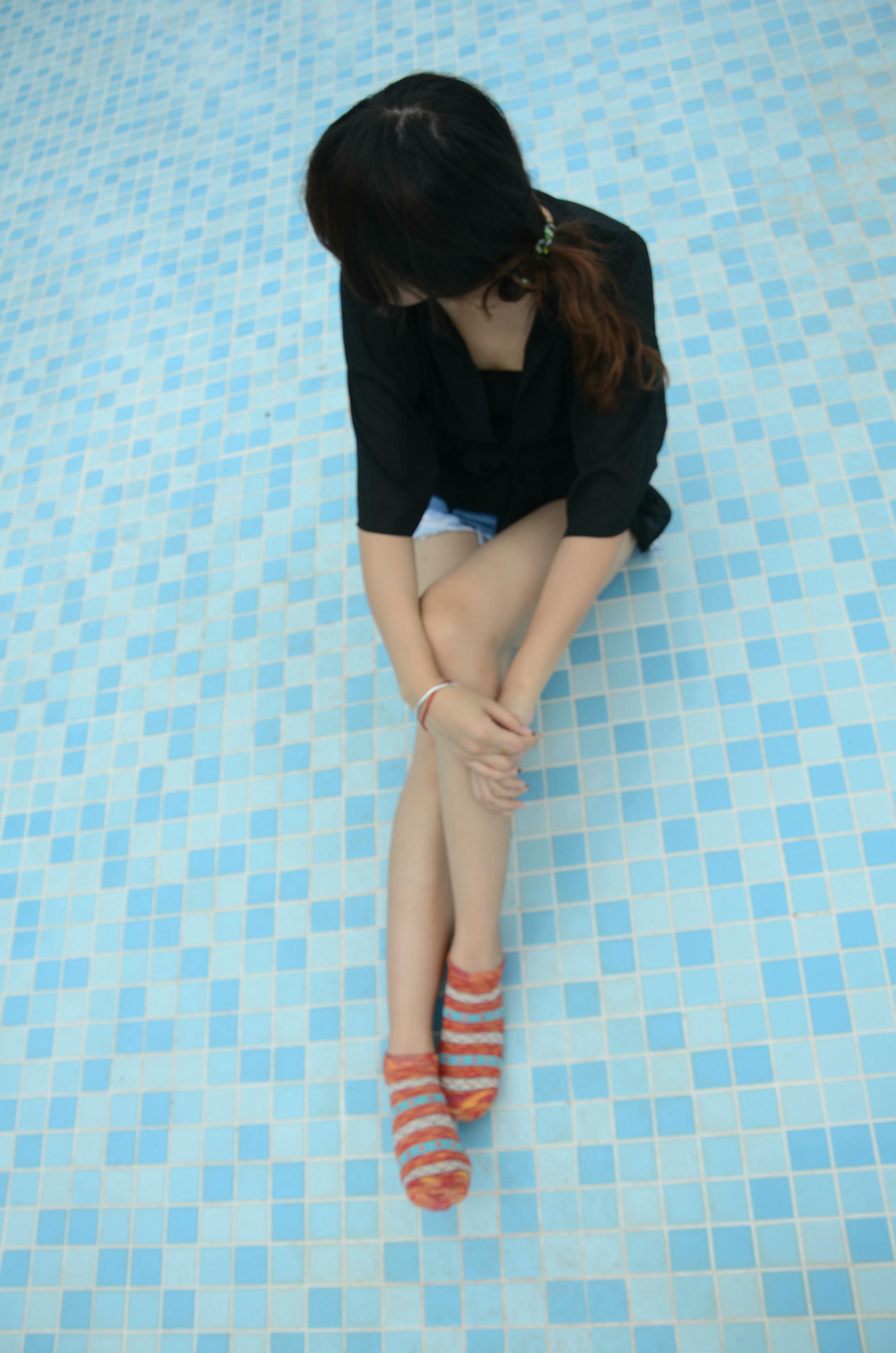 [战前女神] 恋足美腿棉袜女神级摄影套图 2015.06.07特辑2 [120P+138M]_第4集