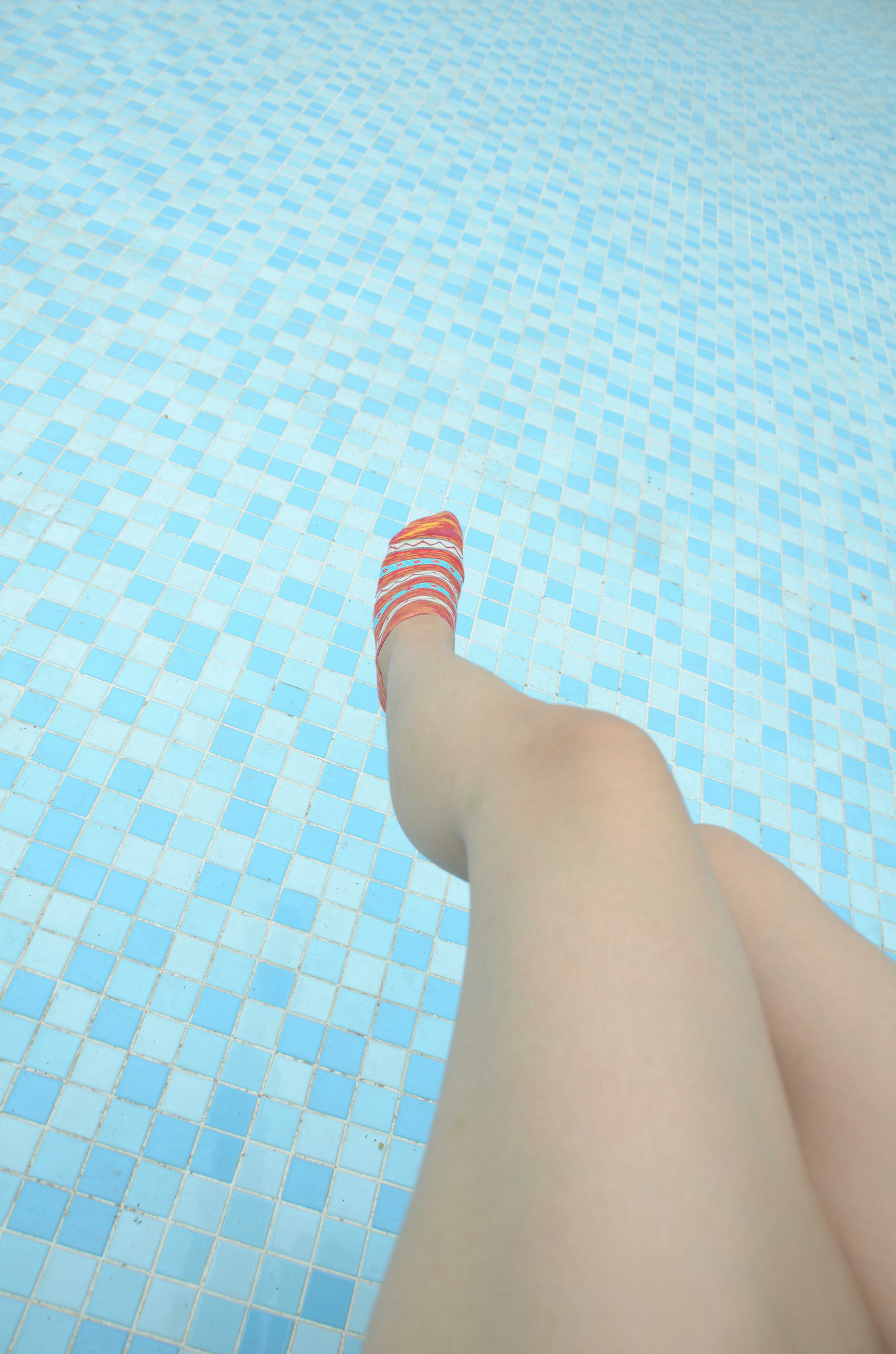 [战前女神] 恋足美腿棉袜女神级摄影套图 2015.06.07特辑2 [120P+138M]_第5集