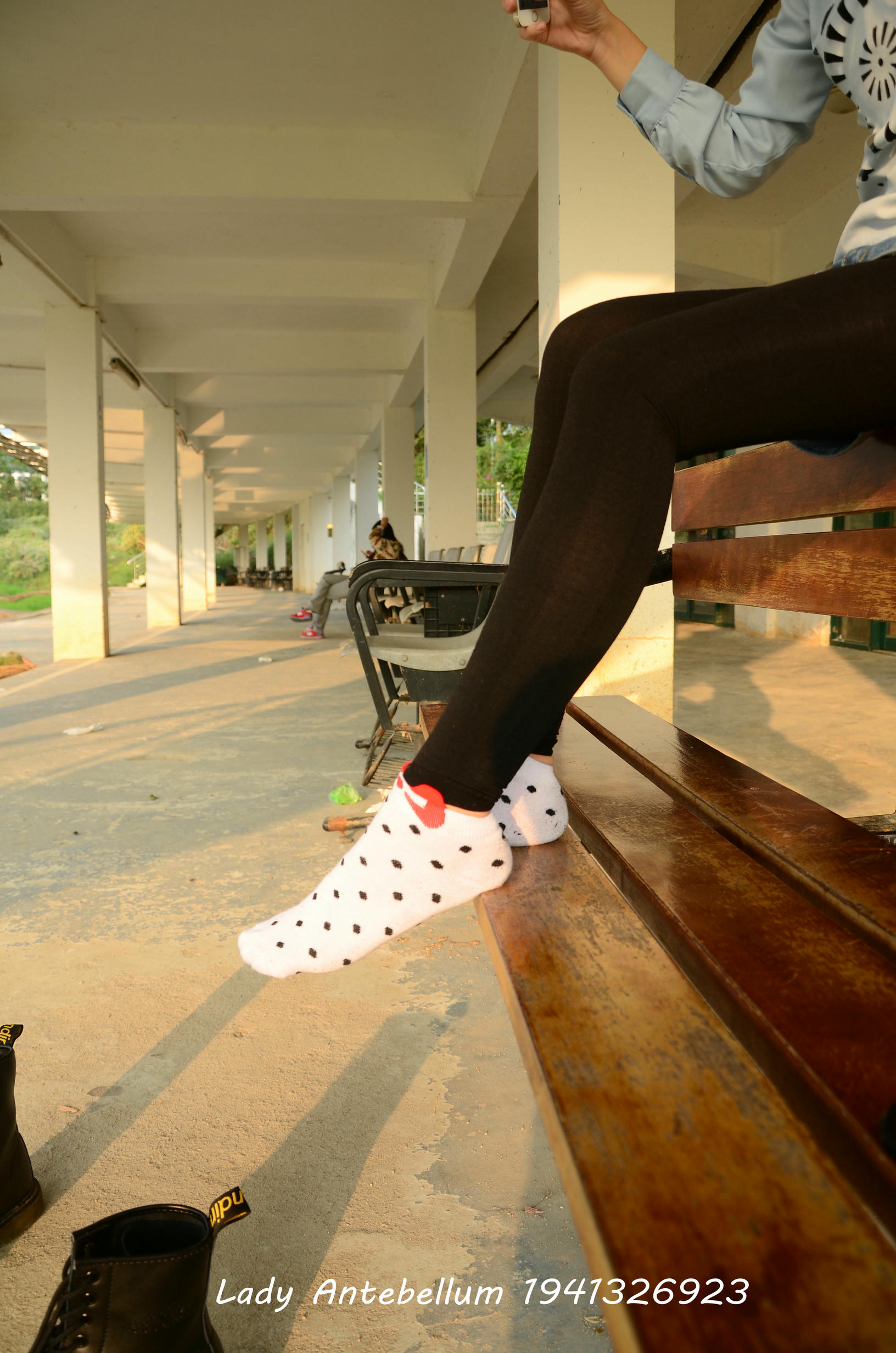 [战前女神] 恋足美腿棉袜女神级摄影套图 015 [131P-265MB]_第6集