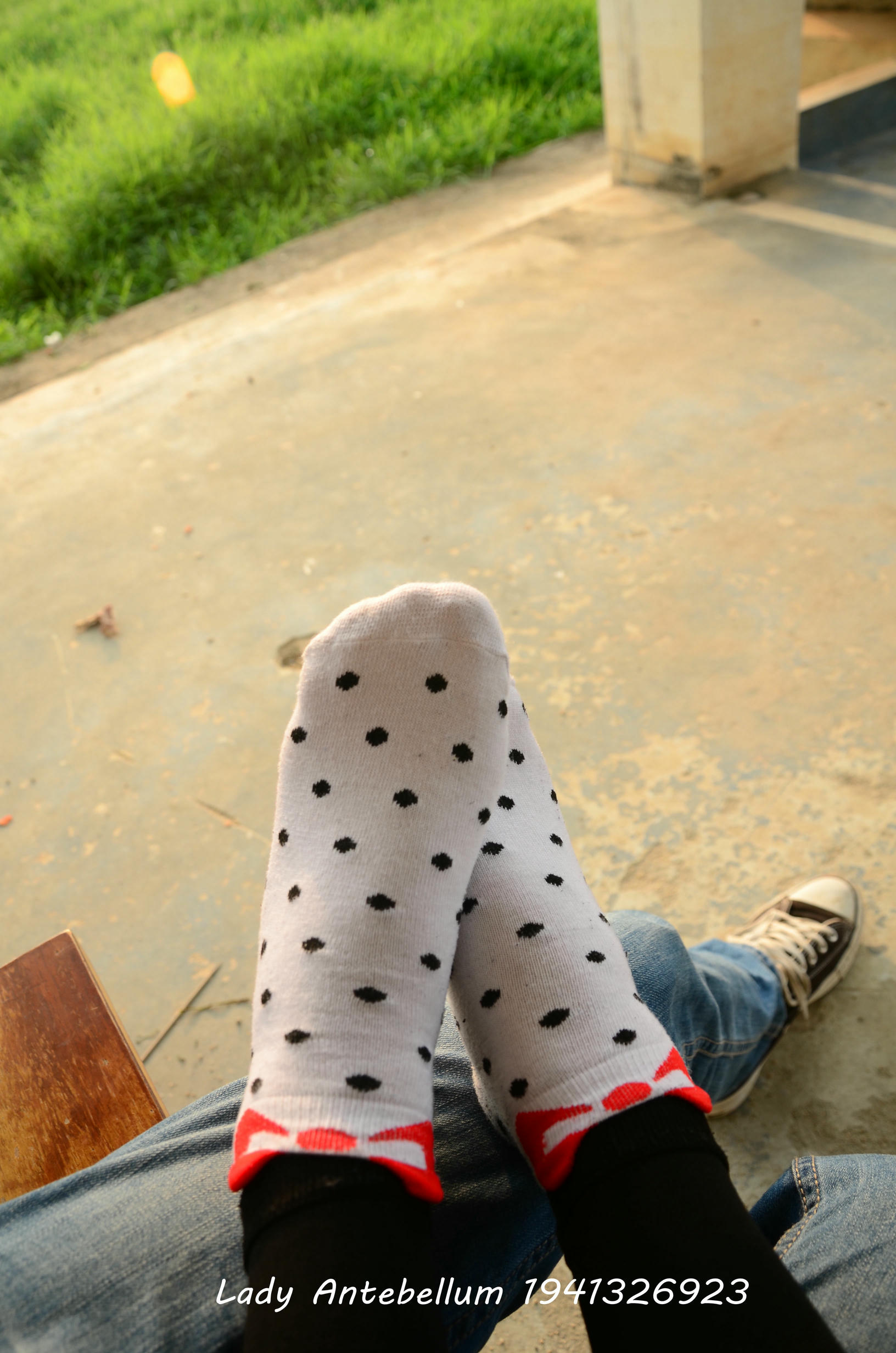 [战前女神] 恋足美腿棉袜女神级摄影套图 015 [131P-265MB]_第6集