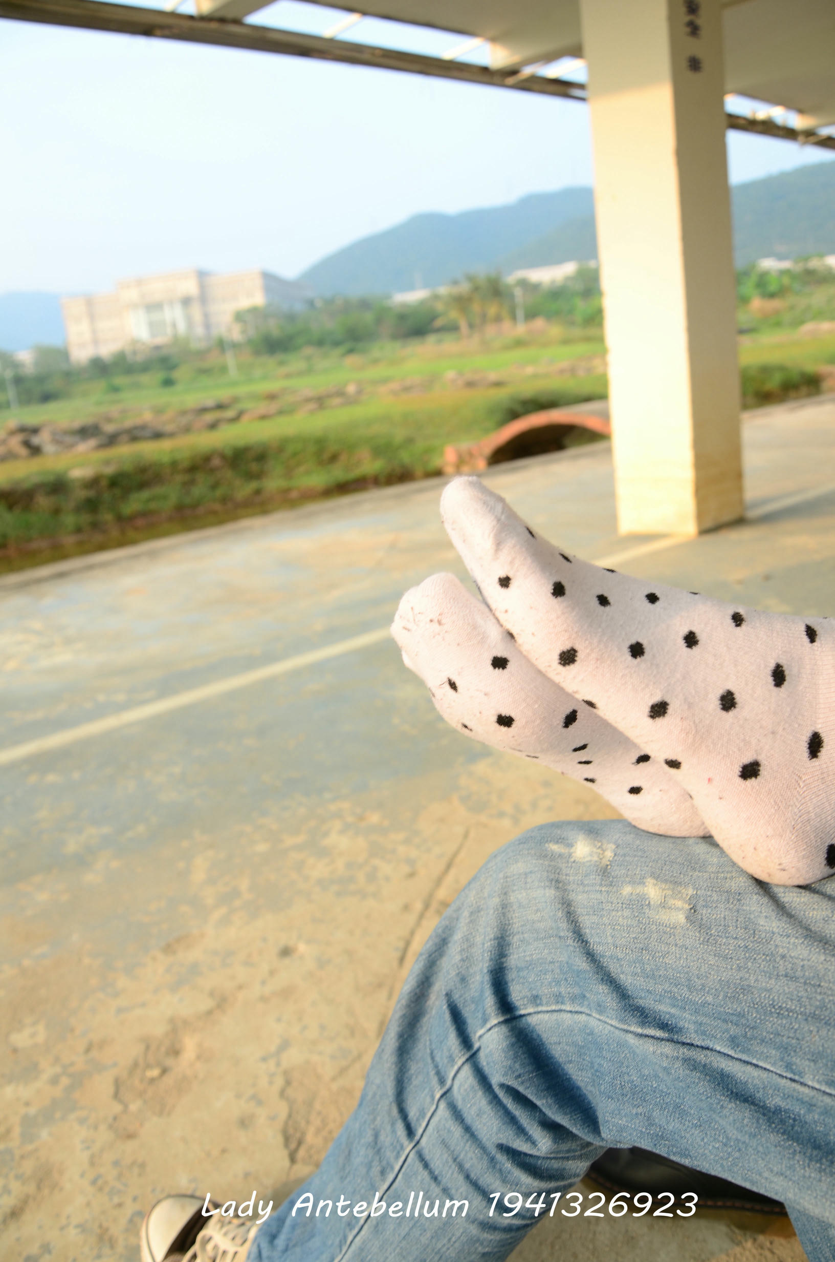 [战前女神] 恋足美腿棉袜女神级摄影套图 015 [131P-265MB]_第7集