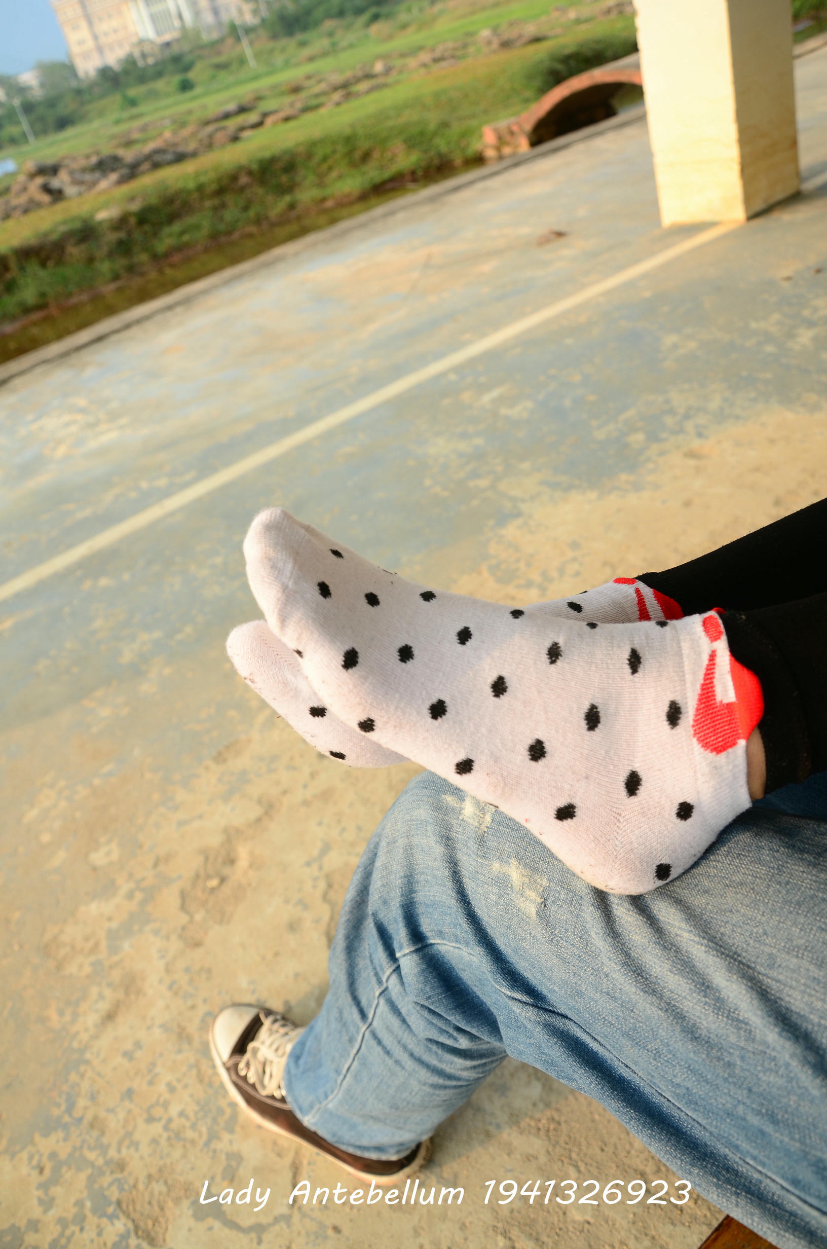 [战前女神] 恋足美腿棉袜女神级摄影套图 015 [131P-265MB]_第7集