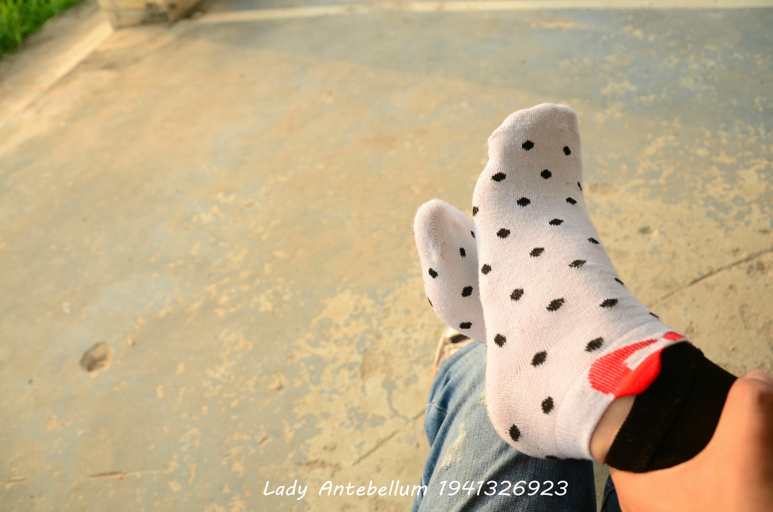 [战前女神] 恋足美腿棉袜女神级摄影套图 015 [131P-265MB]_第7集