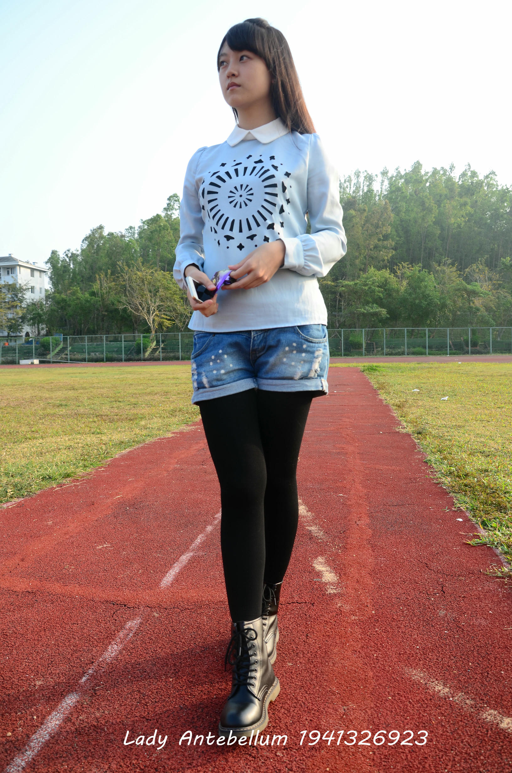 [战前女神] 恋足美腿棉袜女神级摄影套图 015 [131P-265MB]_第1集