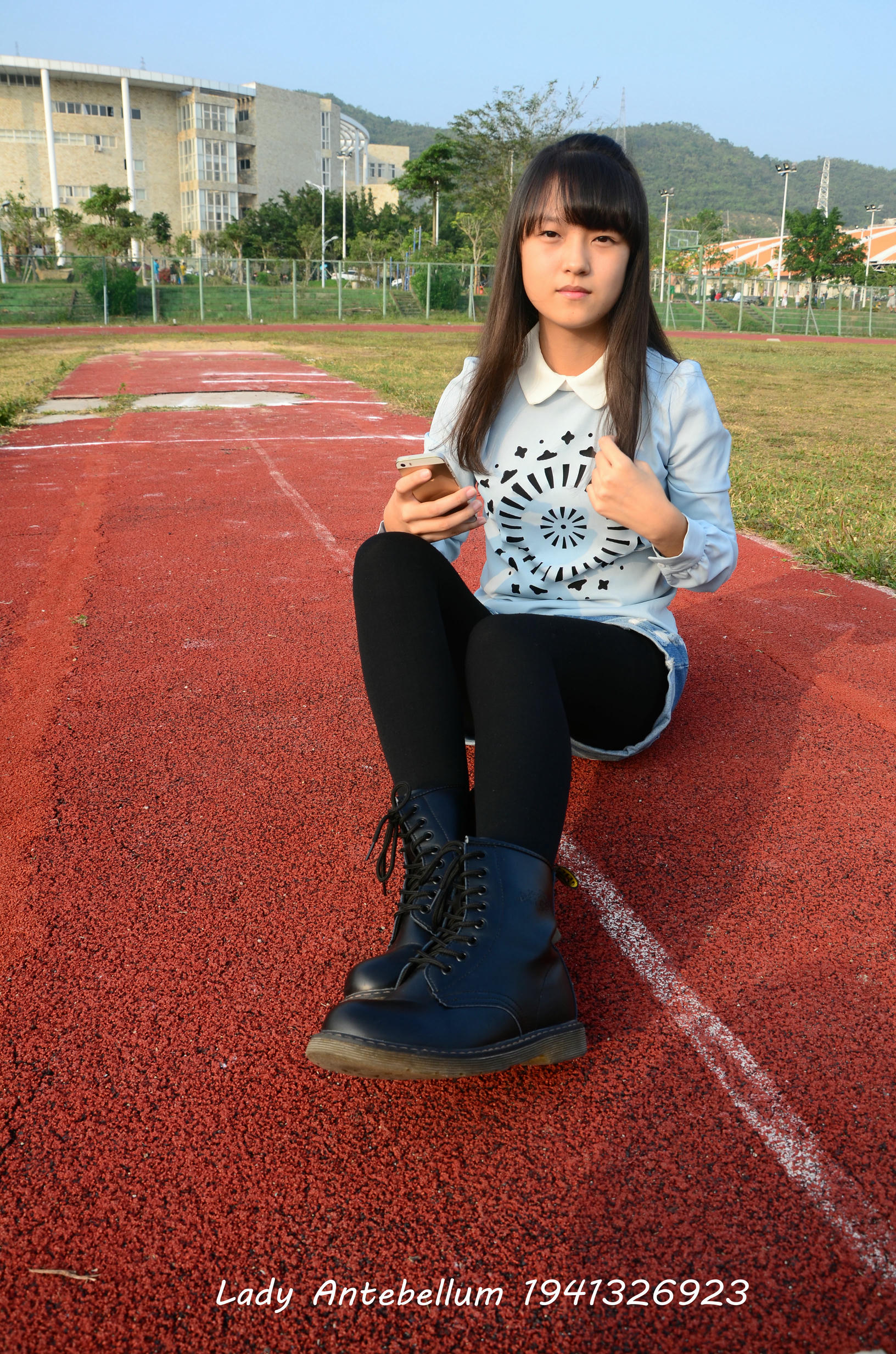 [战前女神] 恋足美腿棉袜女神级摄影套图 015 [131P-265MB]_第2集