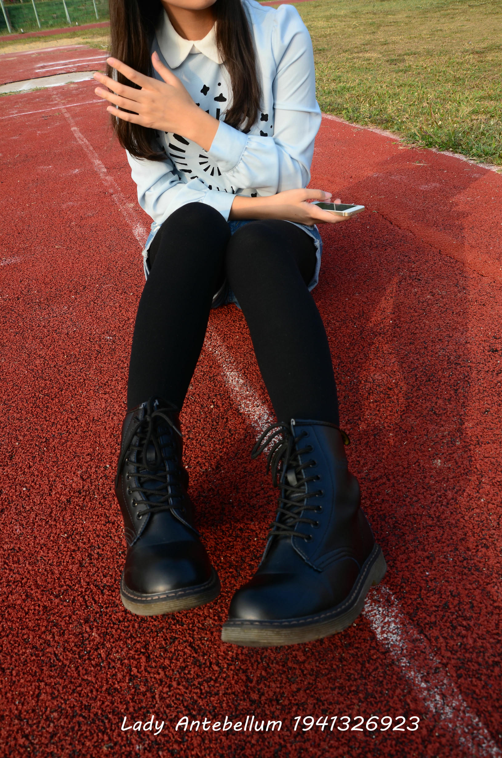 [战前女神] 恋足美腿棉袜女神级摄影套图 015 [131P-265MB]_第2集