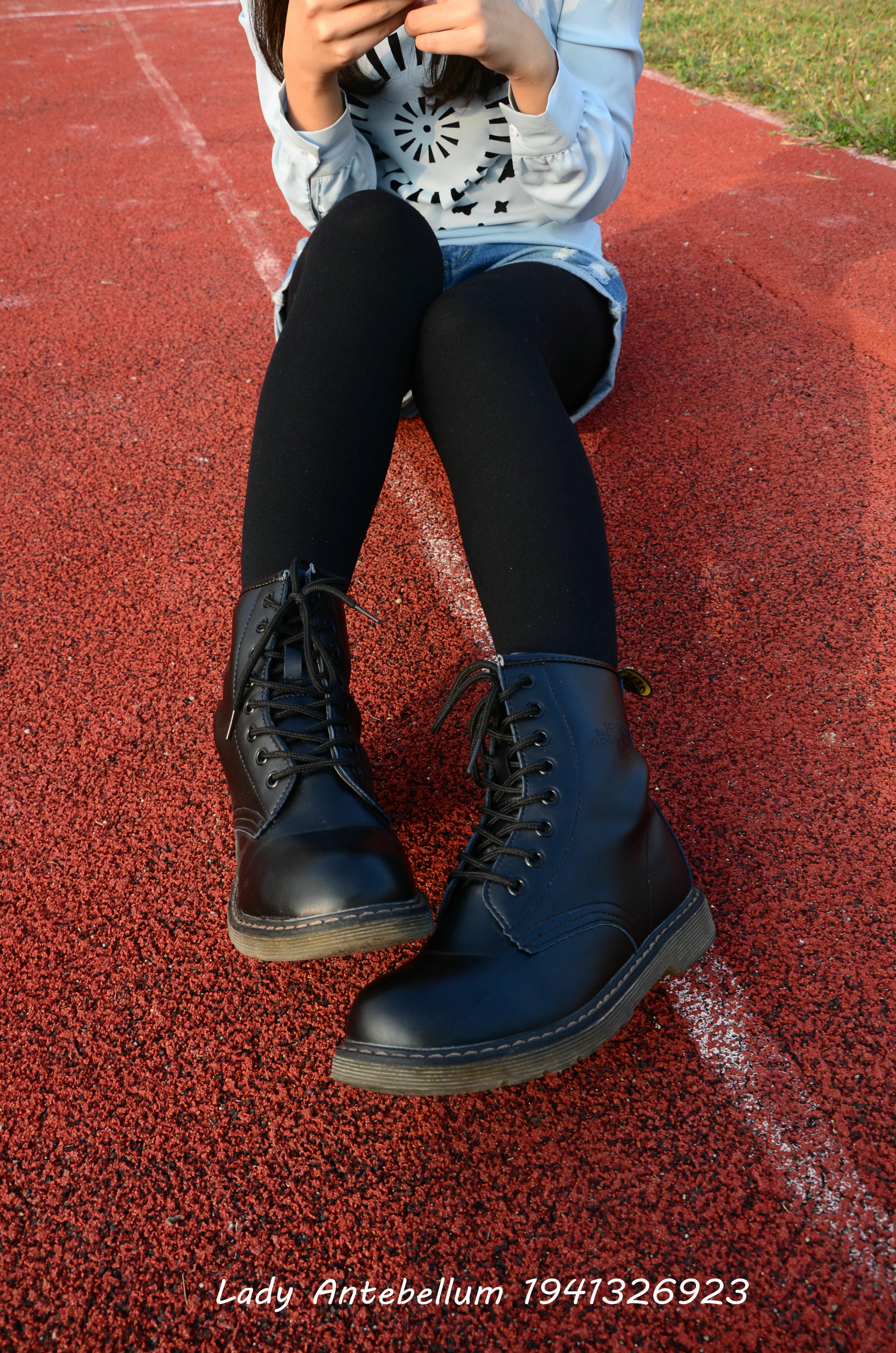 [战前女神] 恋足美腿棉袜女神级摄影套图 015 [131P-265MB]_第2集