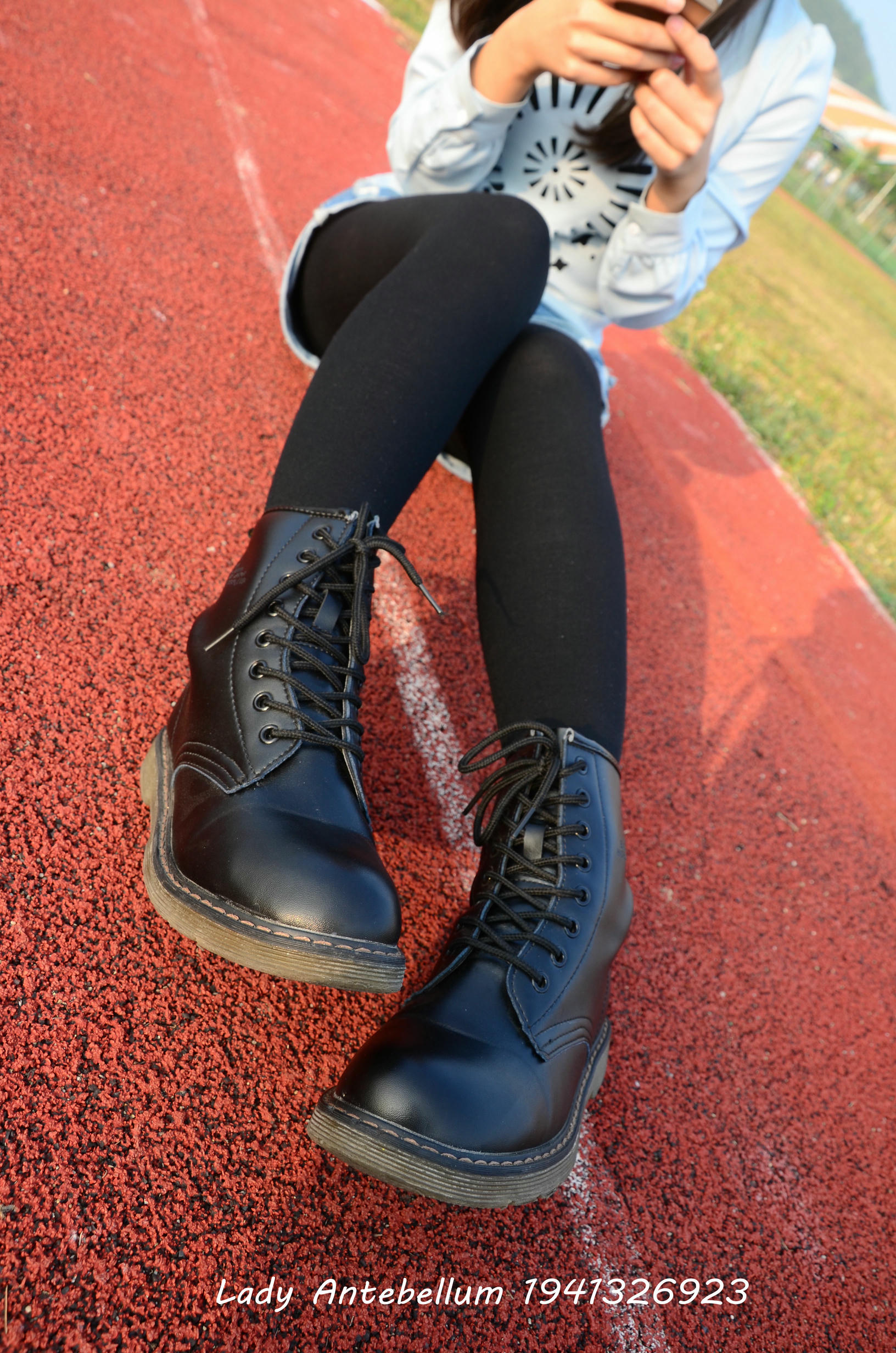 [战前女神] 恋足美腿棉袜女神级摄影套图 015 [131P-265MB]_第2集