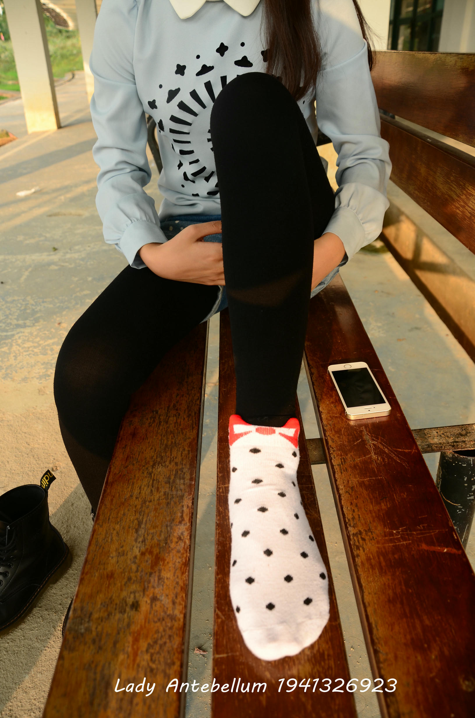 [战前女神] 恋足美腿棉袜女神级摄影套图 015 [131P-265MB]_第4集