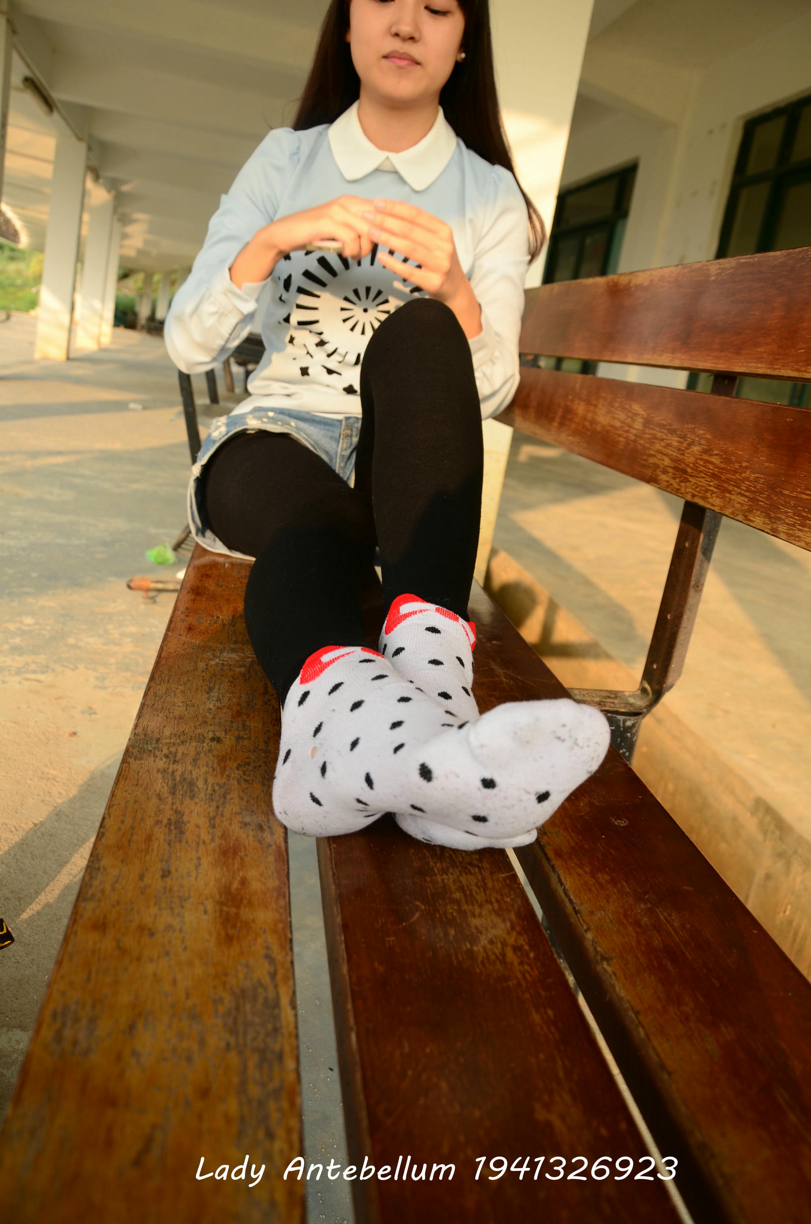 [战前女神] 恋足美腿棉袜女神级摄影套图 015 [131P-265MB]_第5集