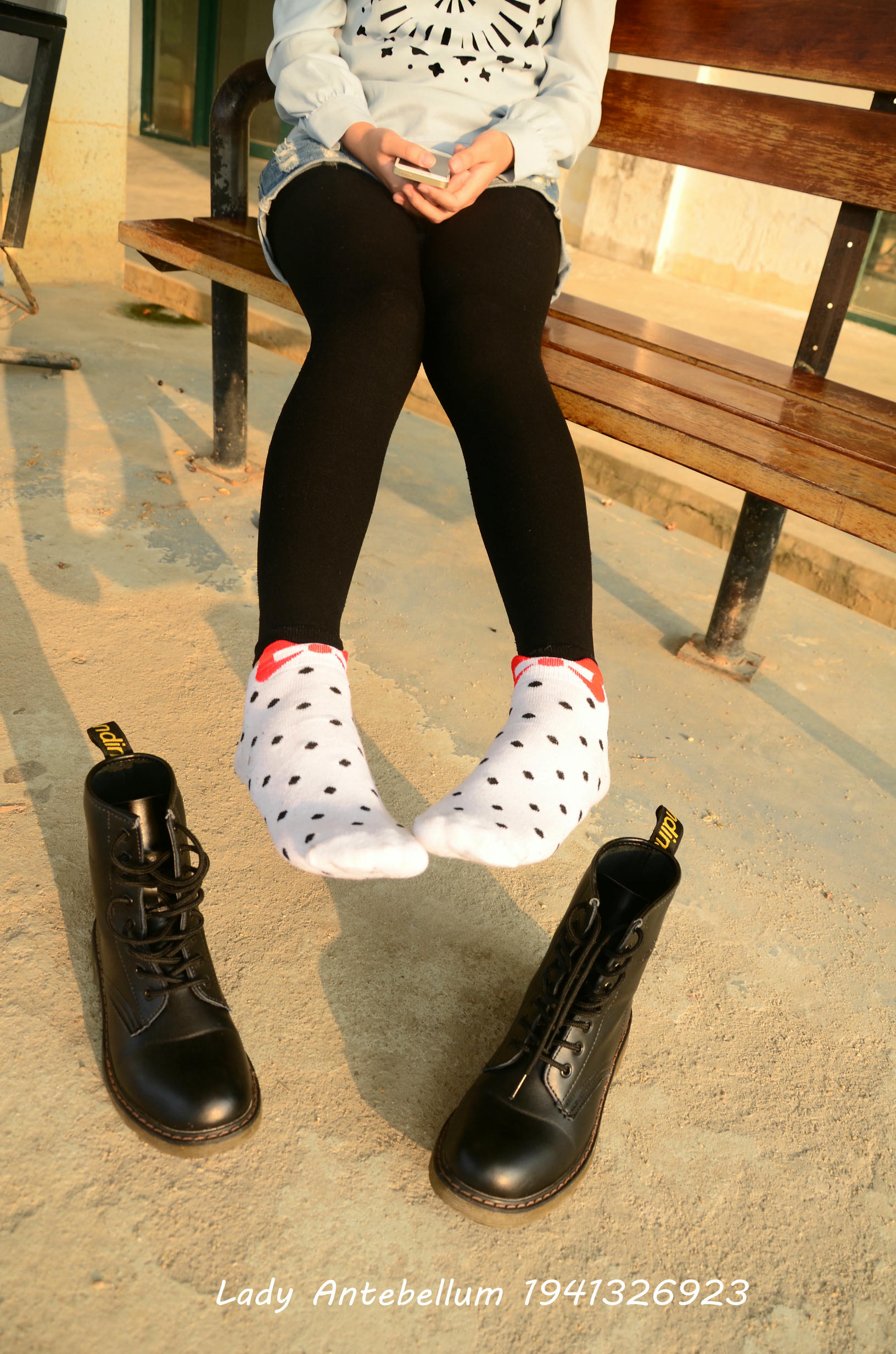 [战前女神] 恋足美腿棉袜女神级摄影套图 015 [131P-265MB]_第5集