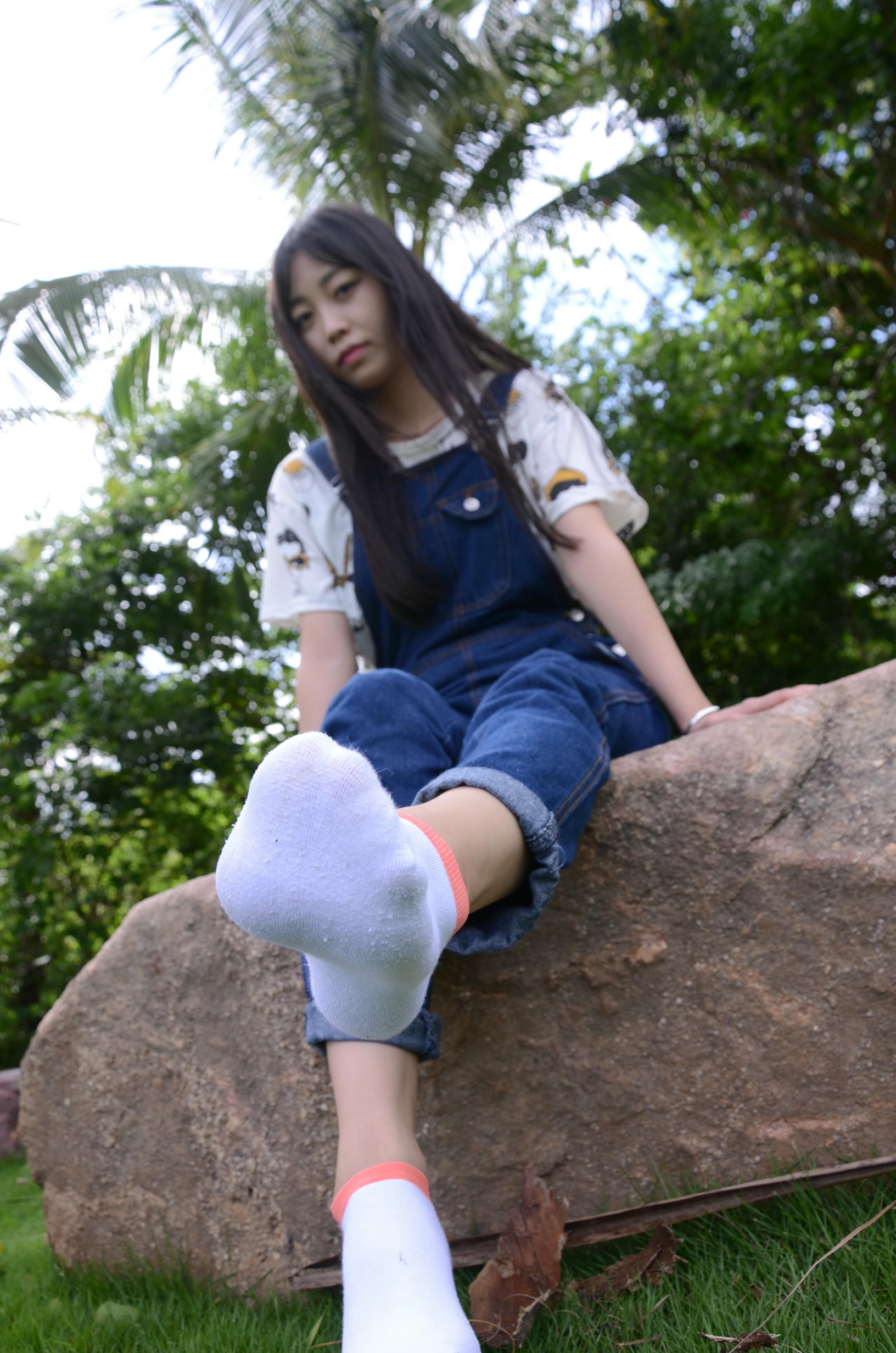 [战前女神] 恋足美腿棉袜女神级摄影套图 封山之作2 [271P+767M]_第6集