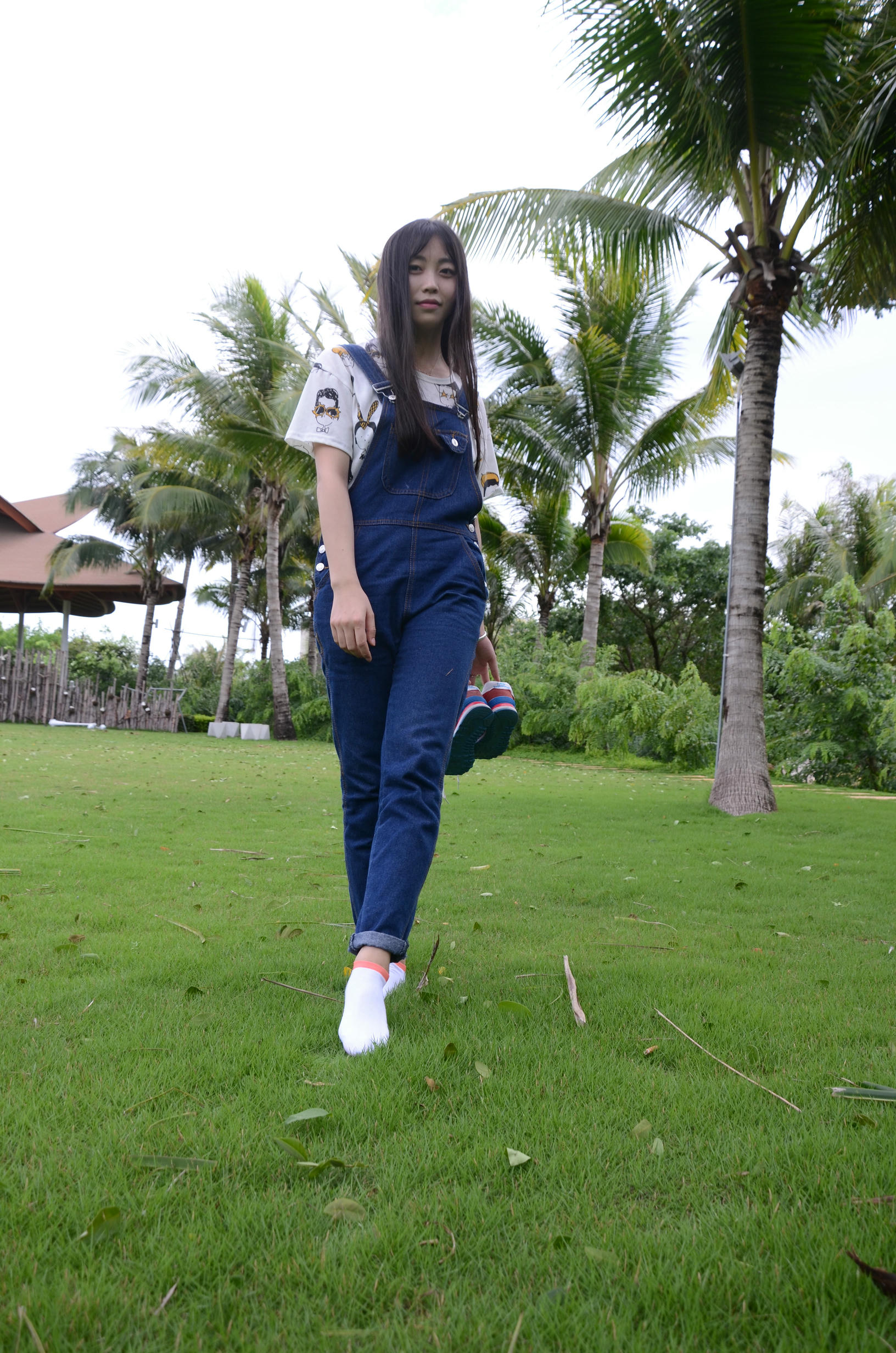 [战前女神] 恋足美腿棉袜女神级摄影套图 封山之作2 [271P+767M]_第7集