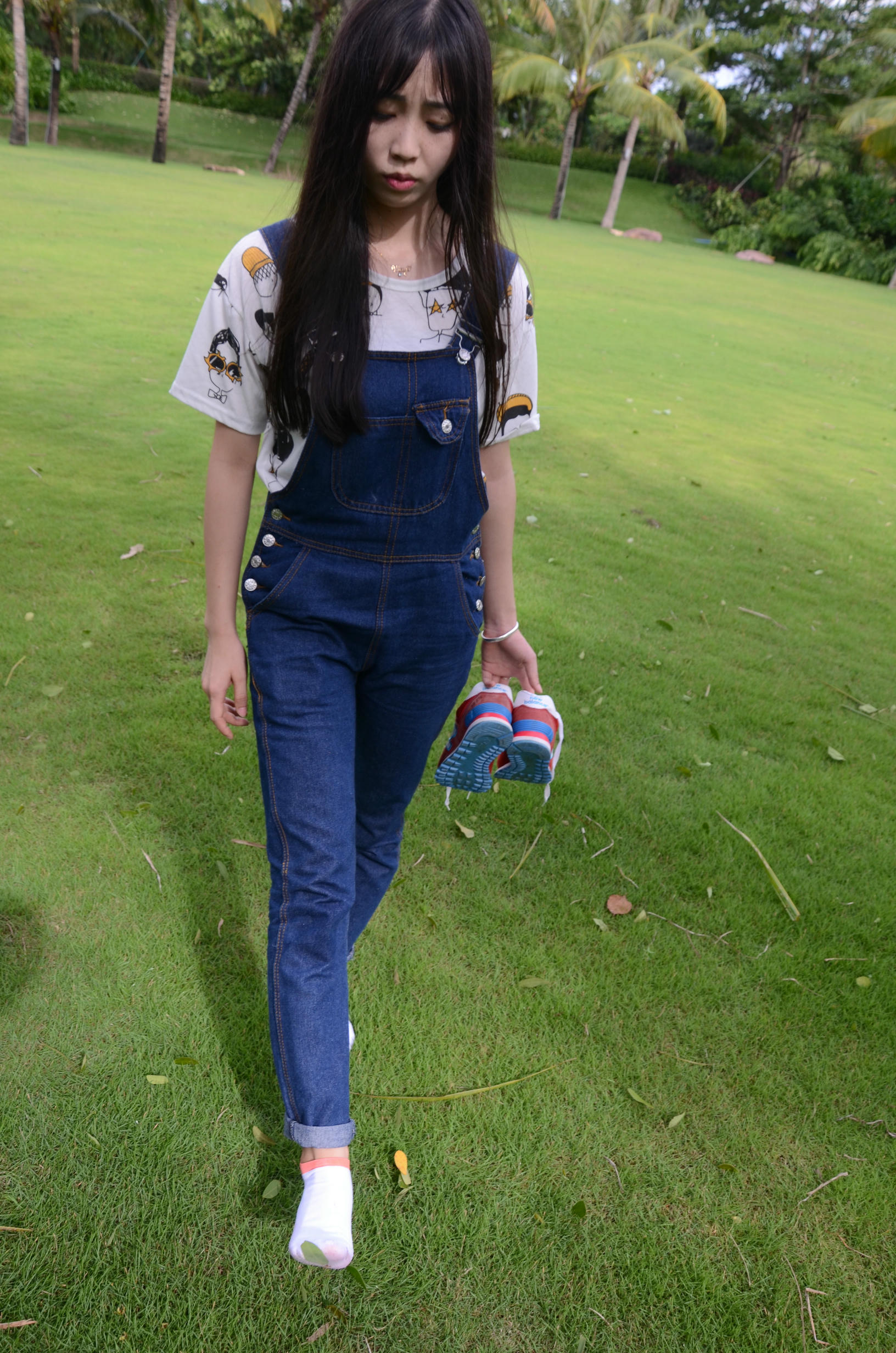 [战前女神] 恋足美腿棉袜女神级摄影套图 封山之作2 [271P+767M]_第7集