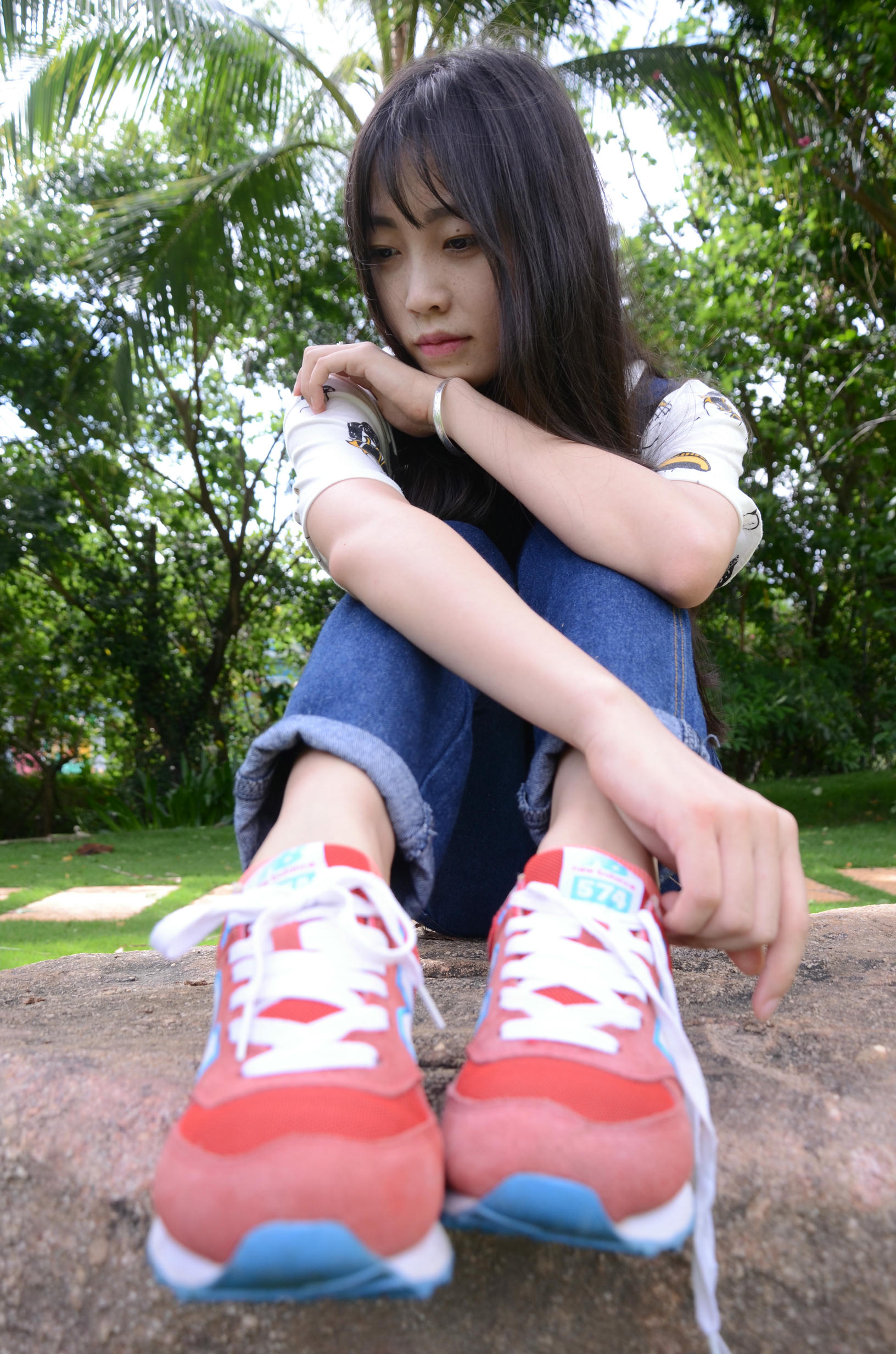 [战前女神] 恋足美腿棉袜女神级摄影套图 封山之作2 [271P+767M]_第1集