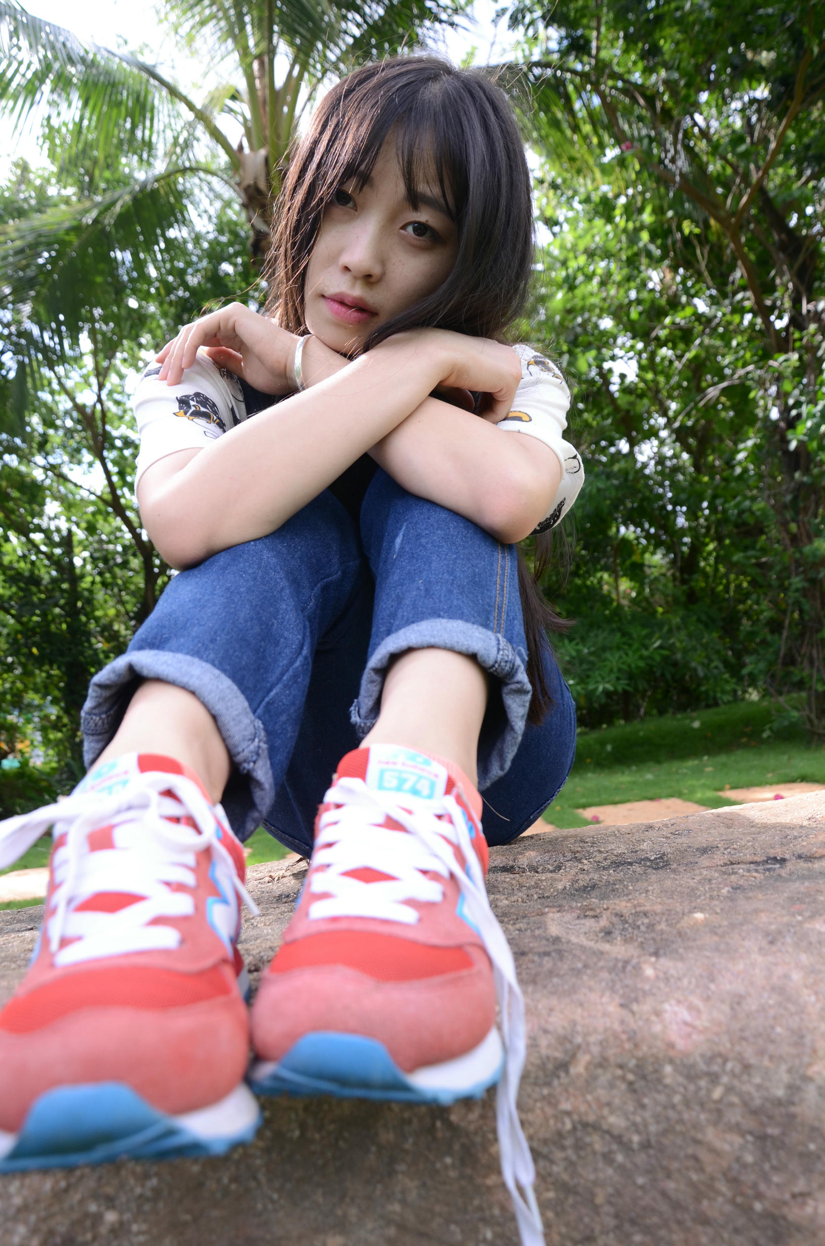 [战前女神] 恋足美腿棉袜女神级摄影套图 封山之作2 [271P+767M]_第1集