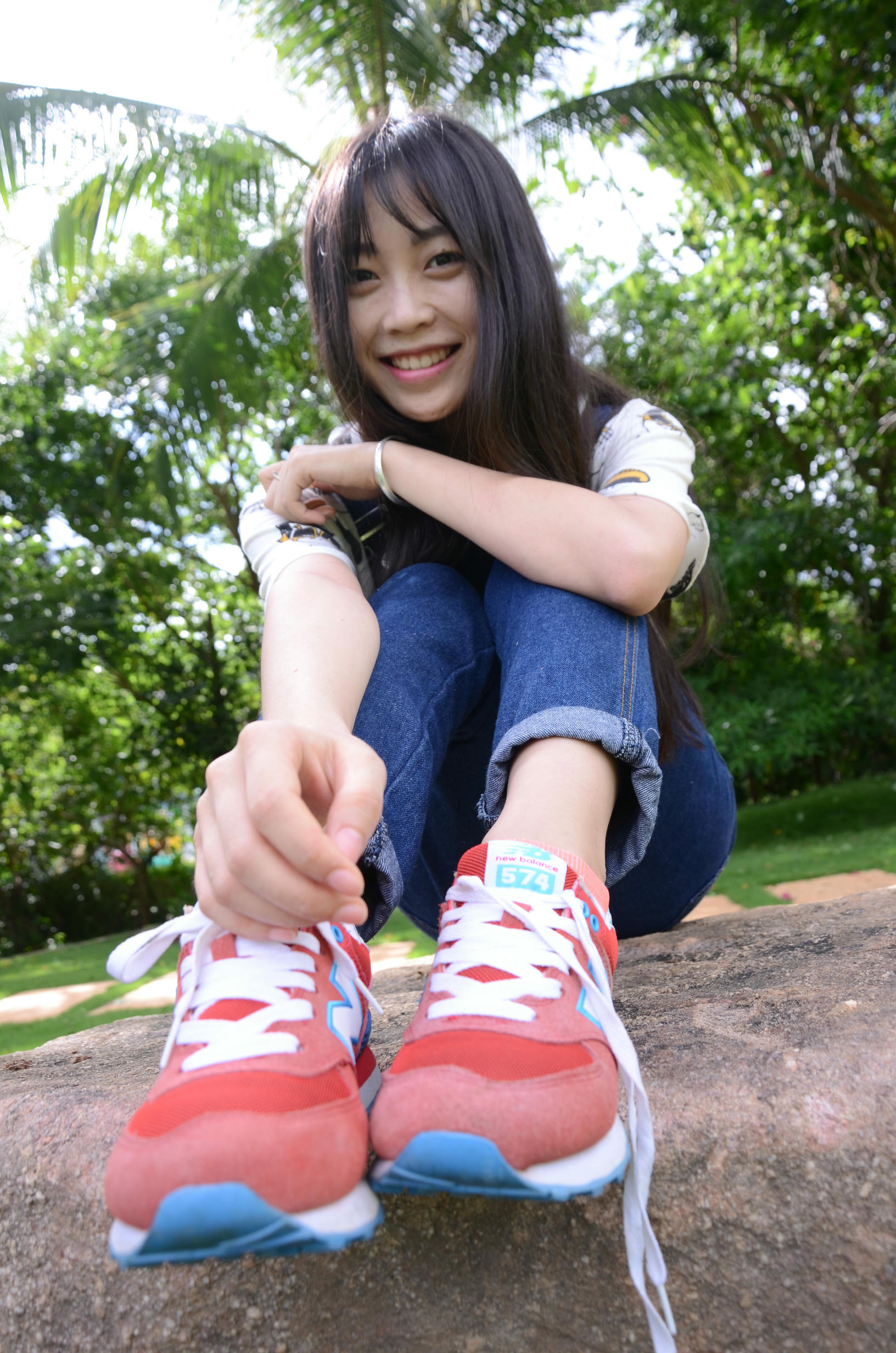 [战前女神] 恋足美腿棉袜女神级摄影套图 封山之作2 [271P+767M]_第2集