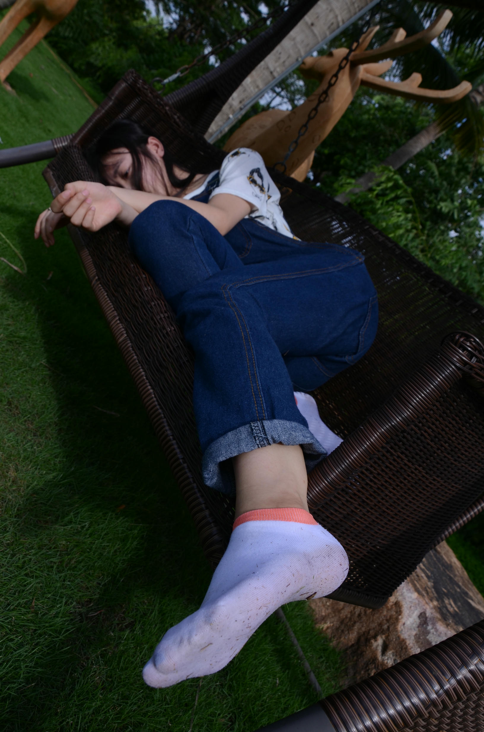 [战前女神] 恋足美腿棉袜女神级摄影套图 封山之作2 [271P+767M]_第12集