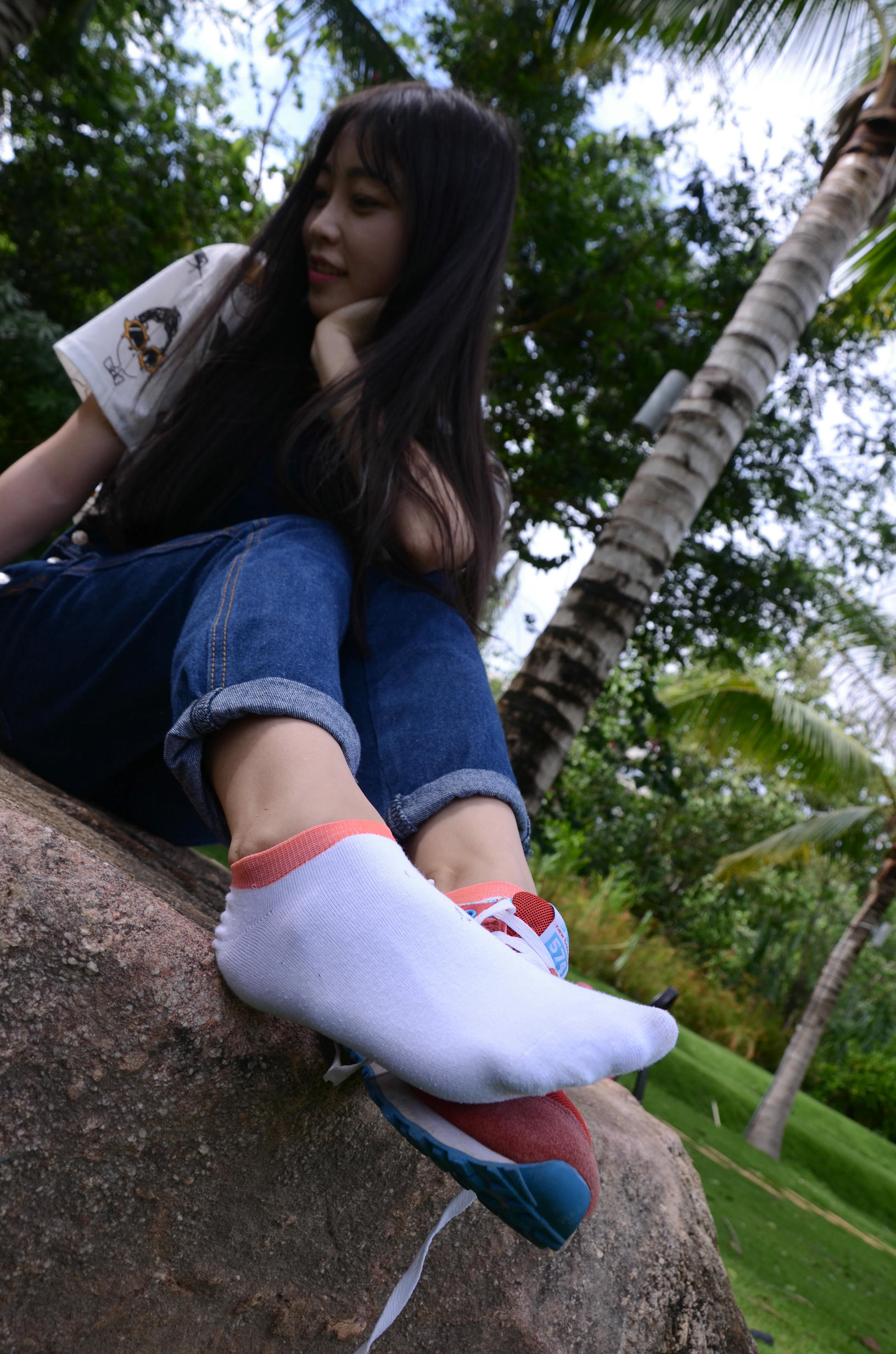 [战前女神] 恋足美腿棉袜女神级摄影套图 封山之作2 [271P+767M]_第4集