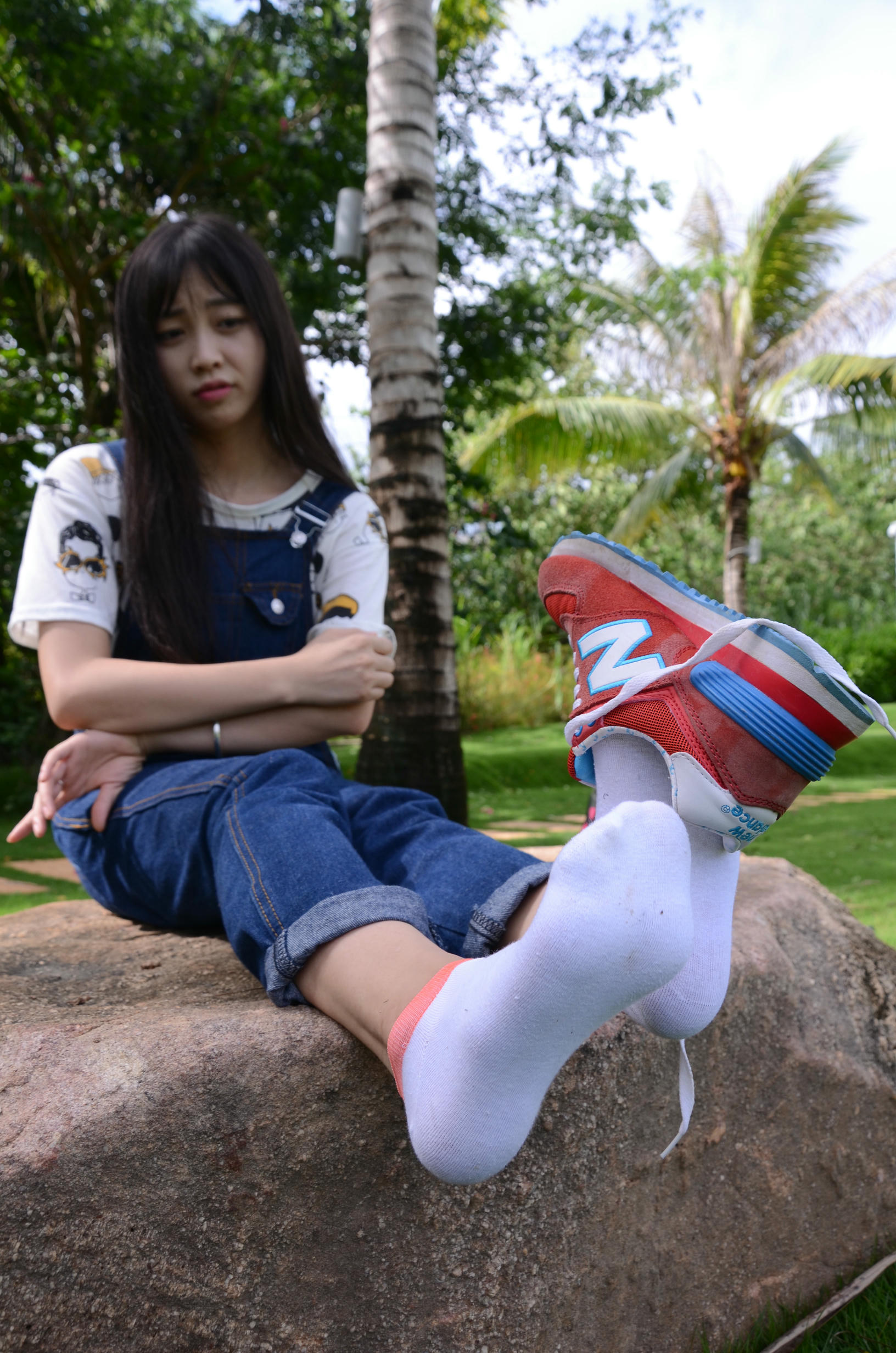 [战前女神] 恋足美腿棉袜女神级摄影套图 封山之作2 [271P+767M]_第5集