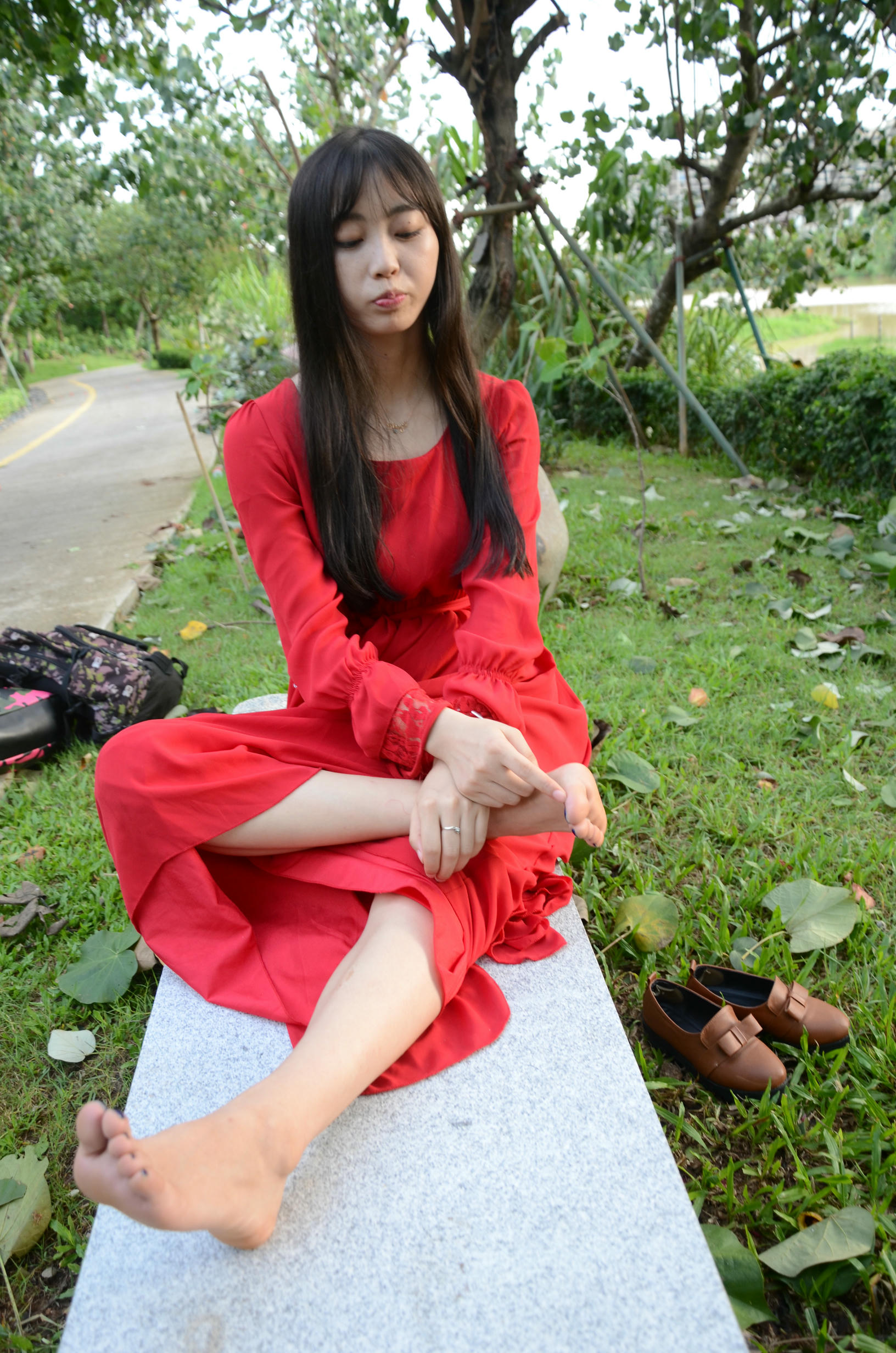 [战前女神] 恋足美腿棉袜女神级摄影套图 封山之作3 [344P+918M]_第9集