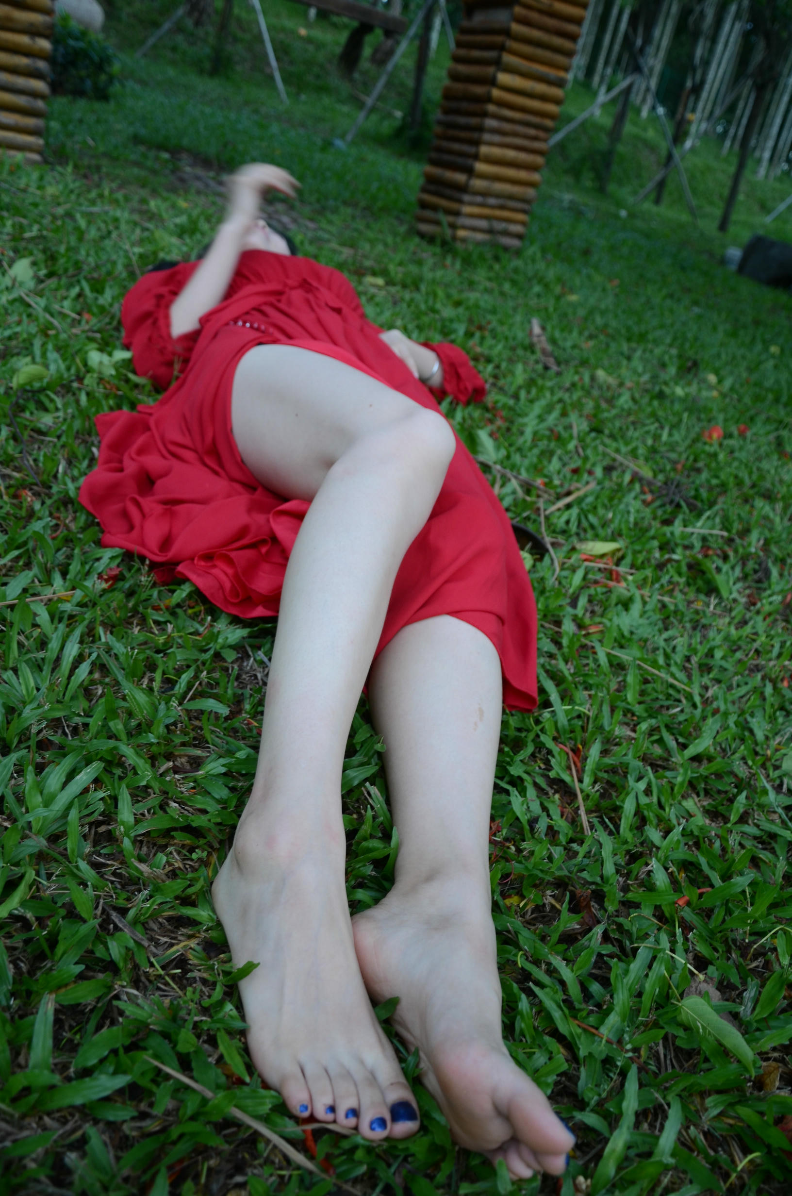 [战前女神] 恋足美腿棉袜女神级摄影套图 封山之作3 [344P+918M]_第17集